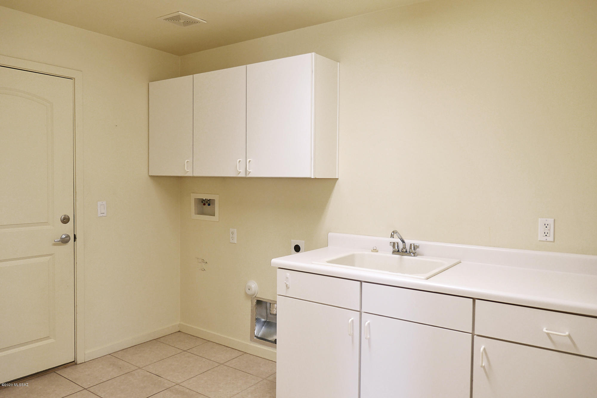 Sierra Pantano (1-42) - Residential