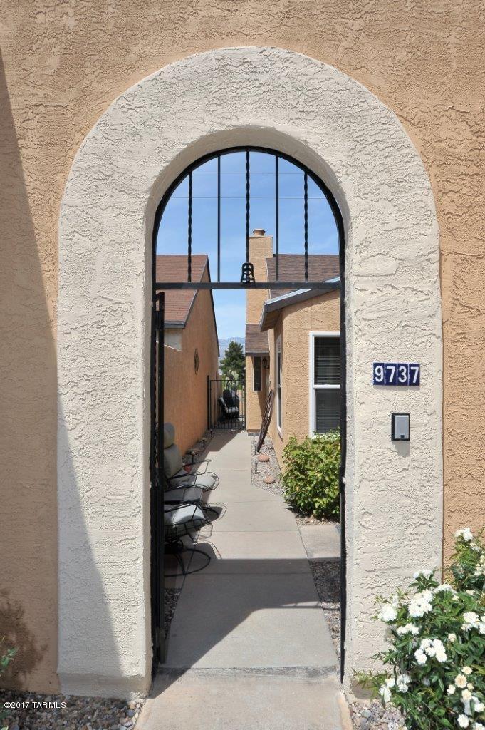 Miramonte Townhomes (1-67) - Residential