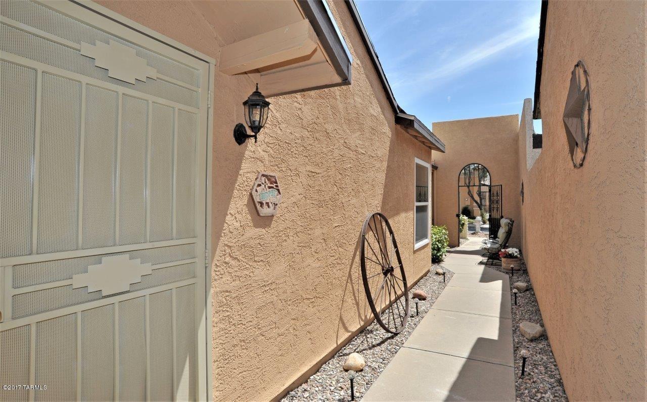 Miramonte Townhomes (1-67) - Residential