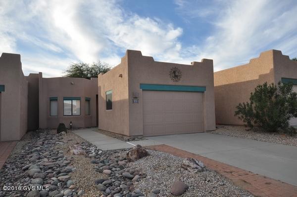 Great 2 bedroom, 2 bath townhome in Las Companas! The right size for year round or winter retreat. Nicely located near shopping & recreation centers. Furniture available by separate bill of sale.