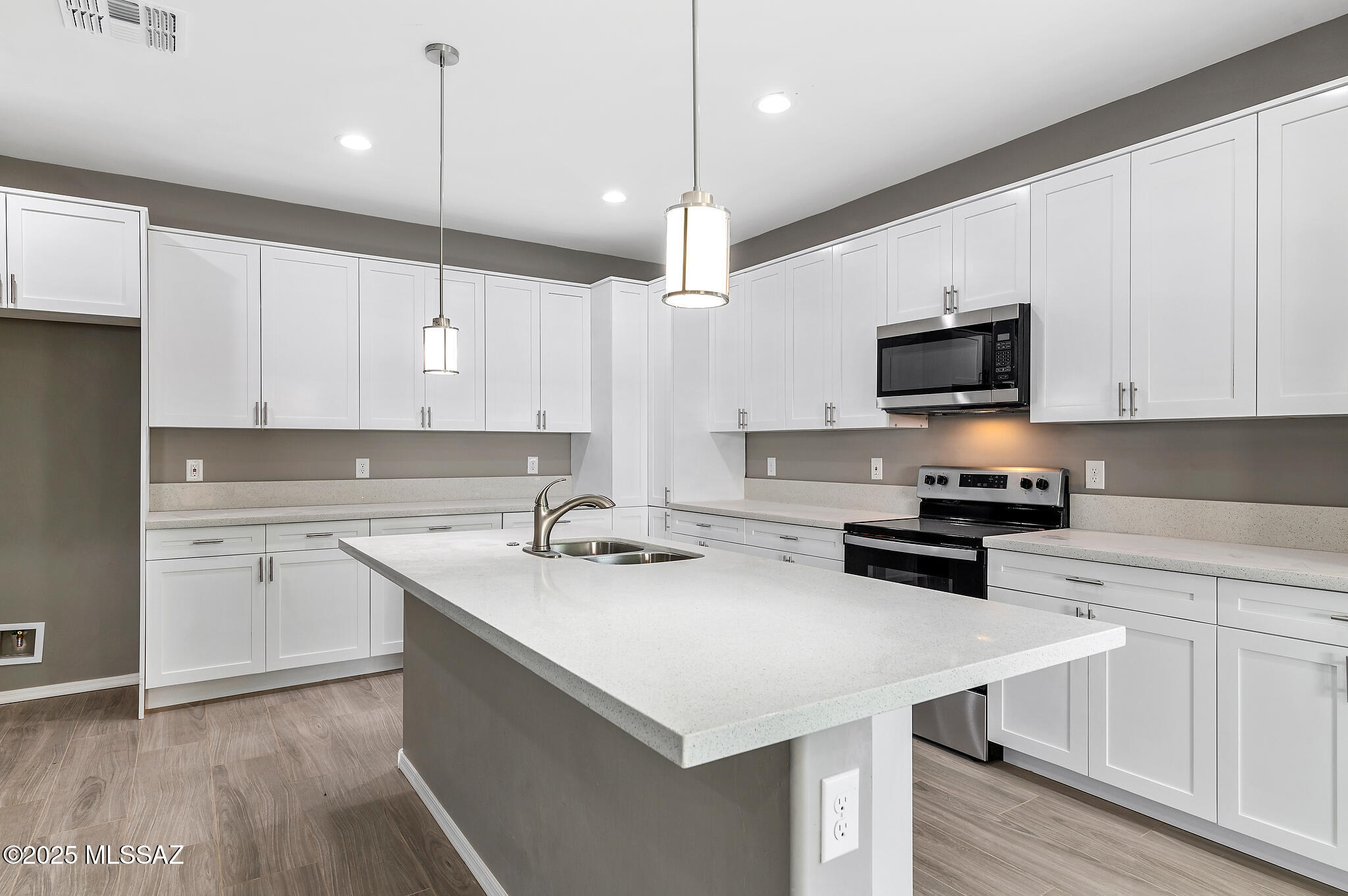 Starr Ridge (1-105) - Residential
