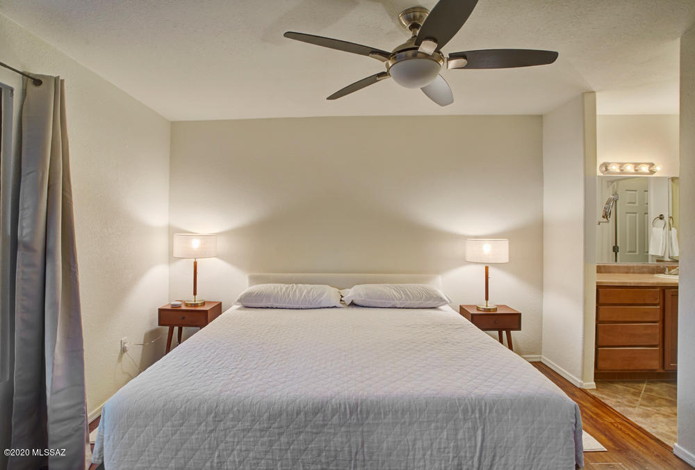 Greens at Ventana Canyon - Residential