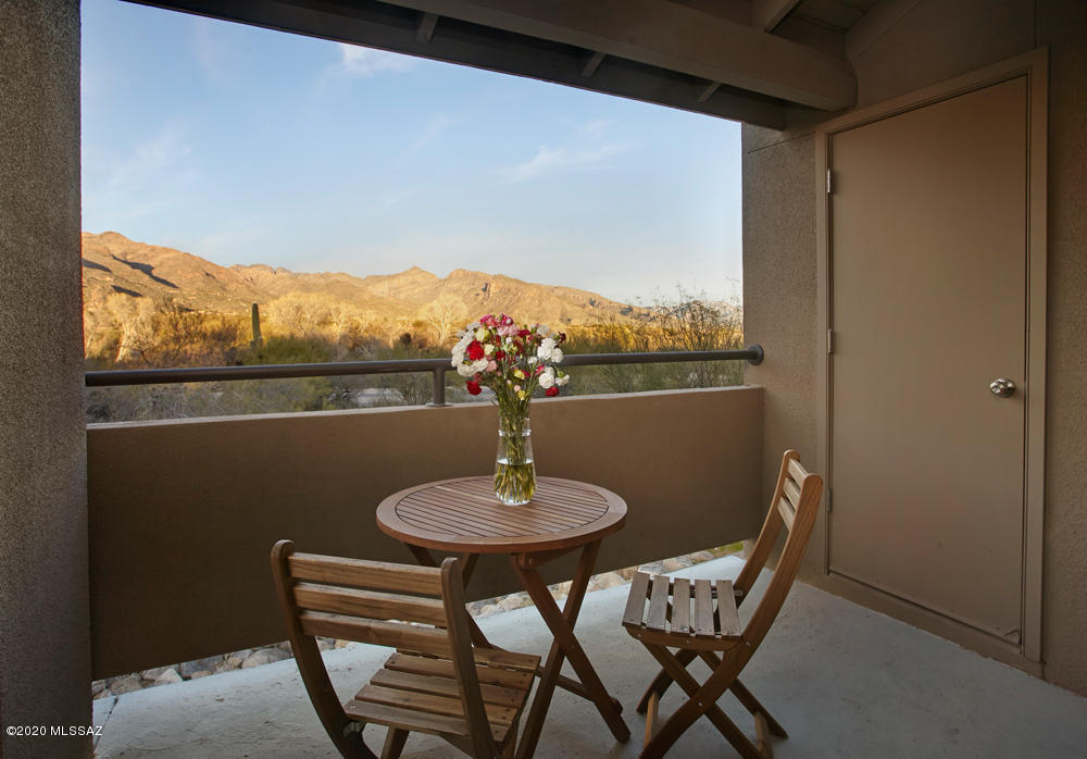 Greens at Ventana Canyon - Residential
