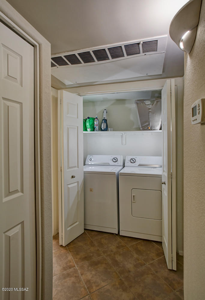 Greens at Ventana Canyon - Residential