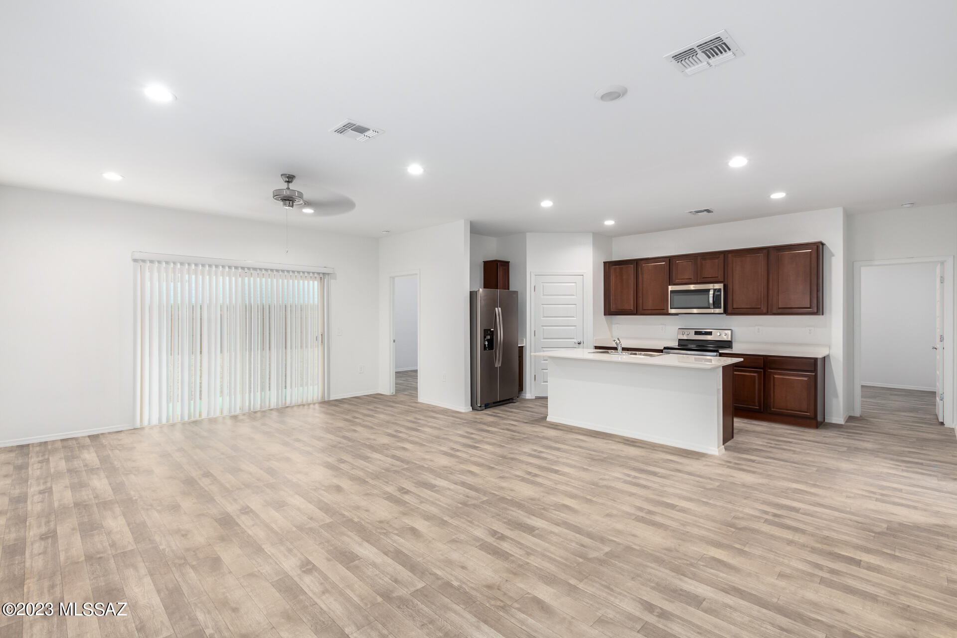 Roadrunner - Residential