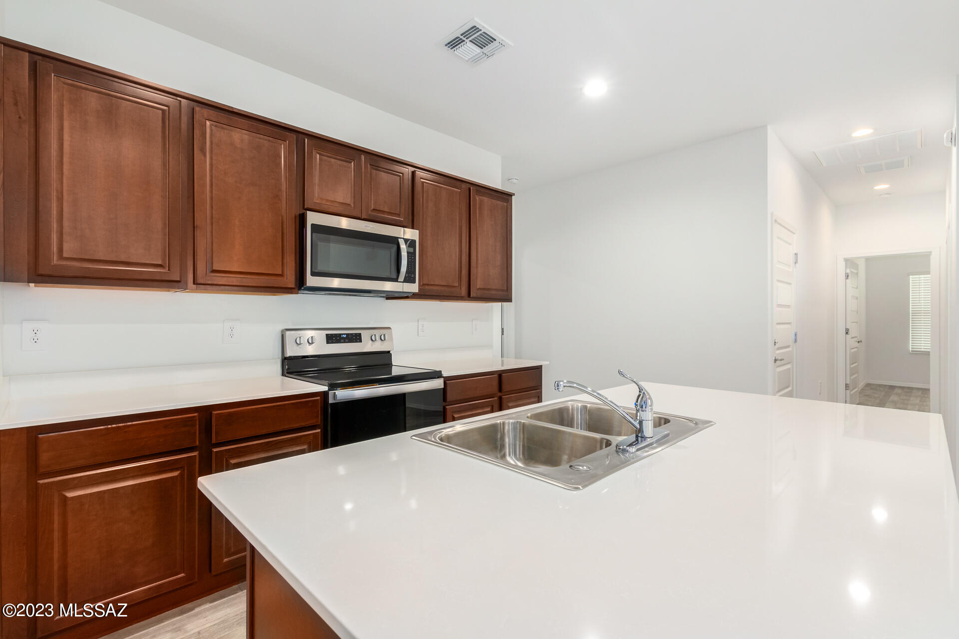 Roadrunner - Residential