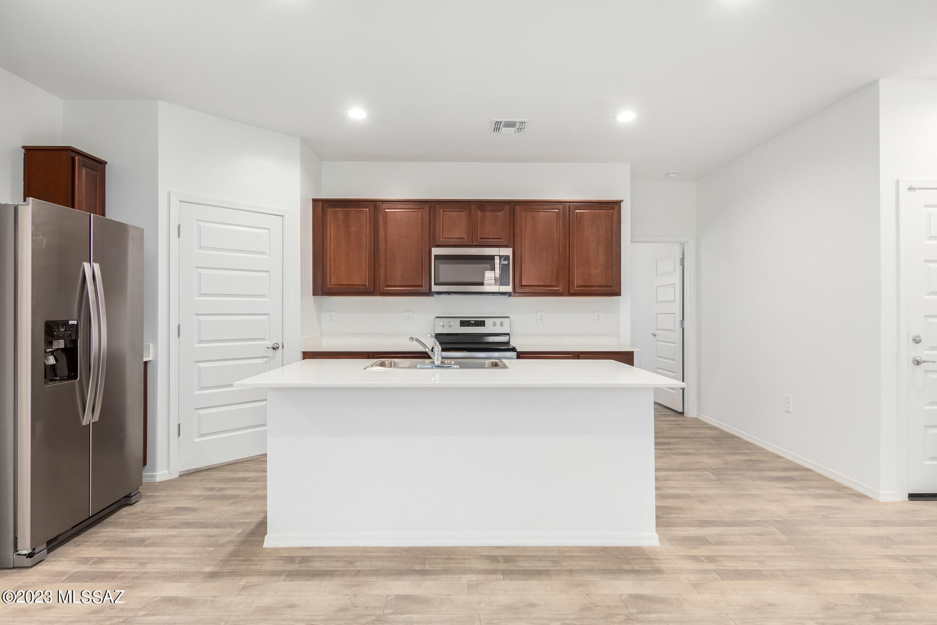 Roadrunner - Residential