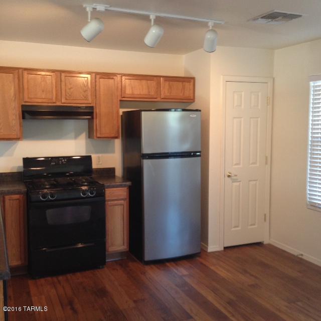 Riverhaven (1-373) - Residential Lease
