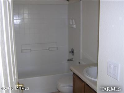 Riverhaven (1-373) - Residential Lease