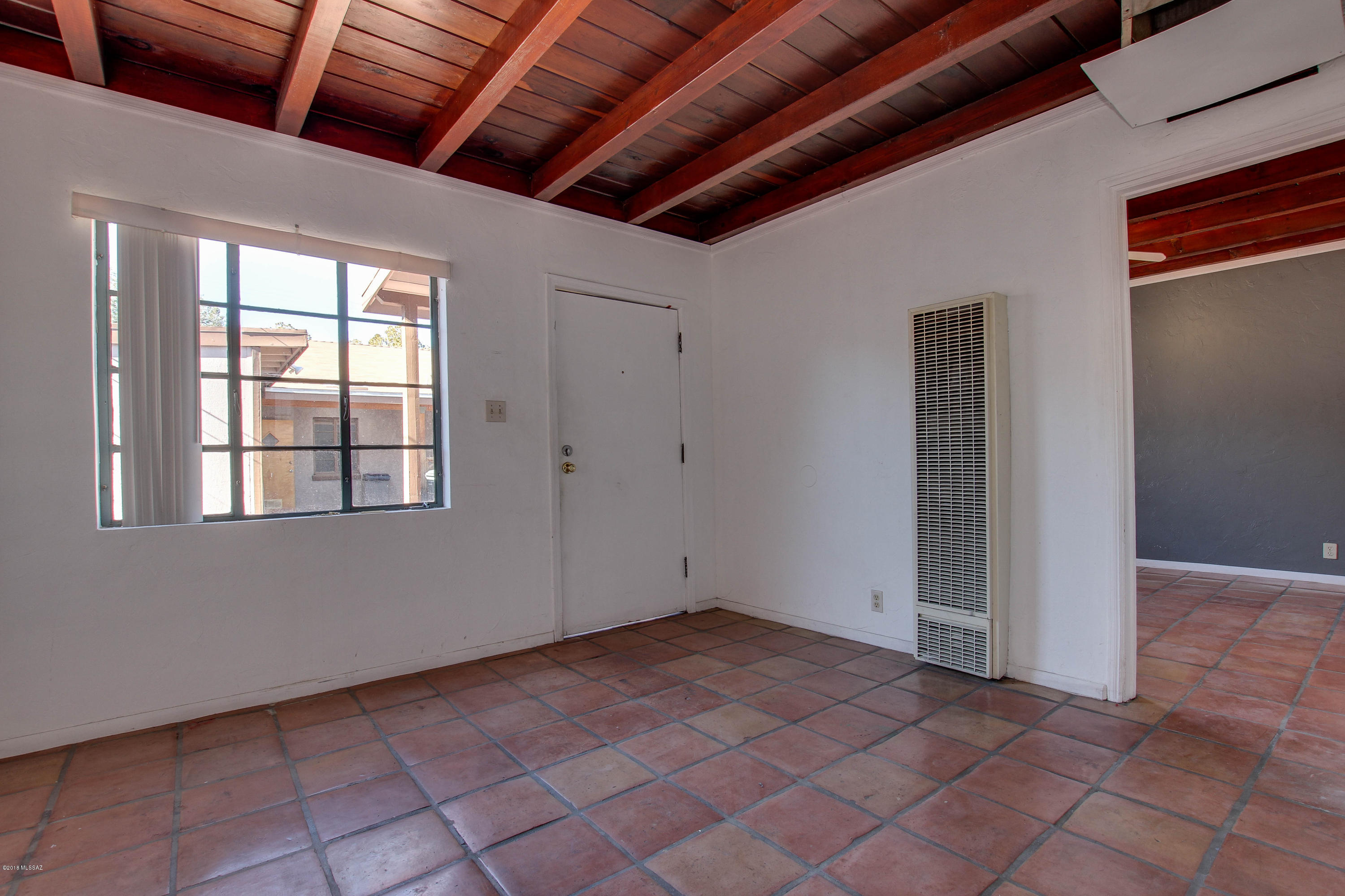 Lincoln Park - Residential Income