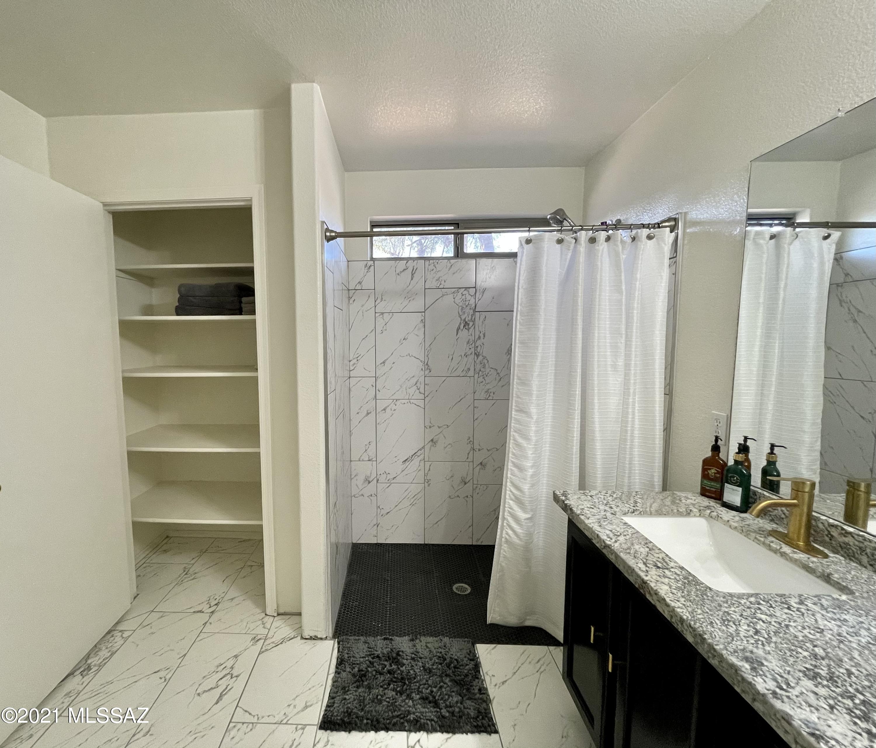 Arroyo Ridge (1 - 184) - Residential