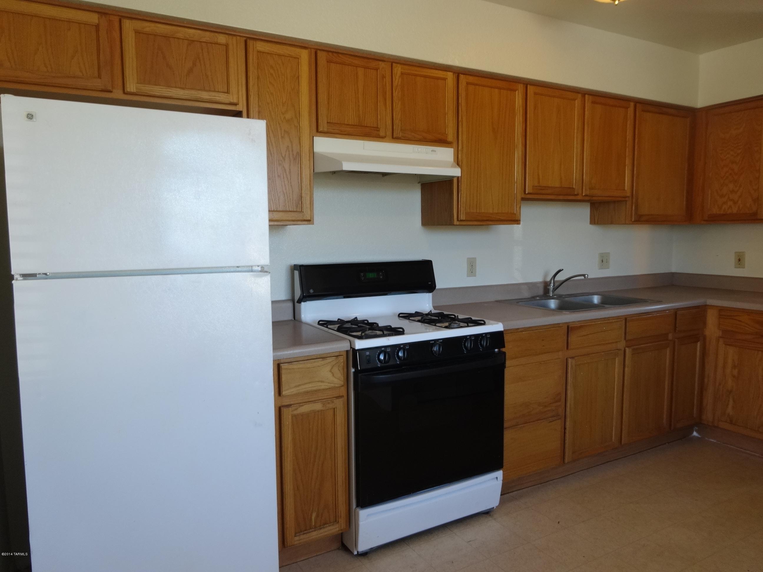 Pueblo Gardens - Residential Income