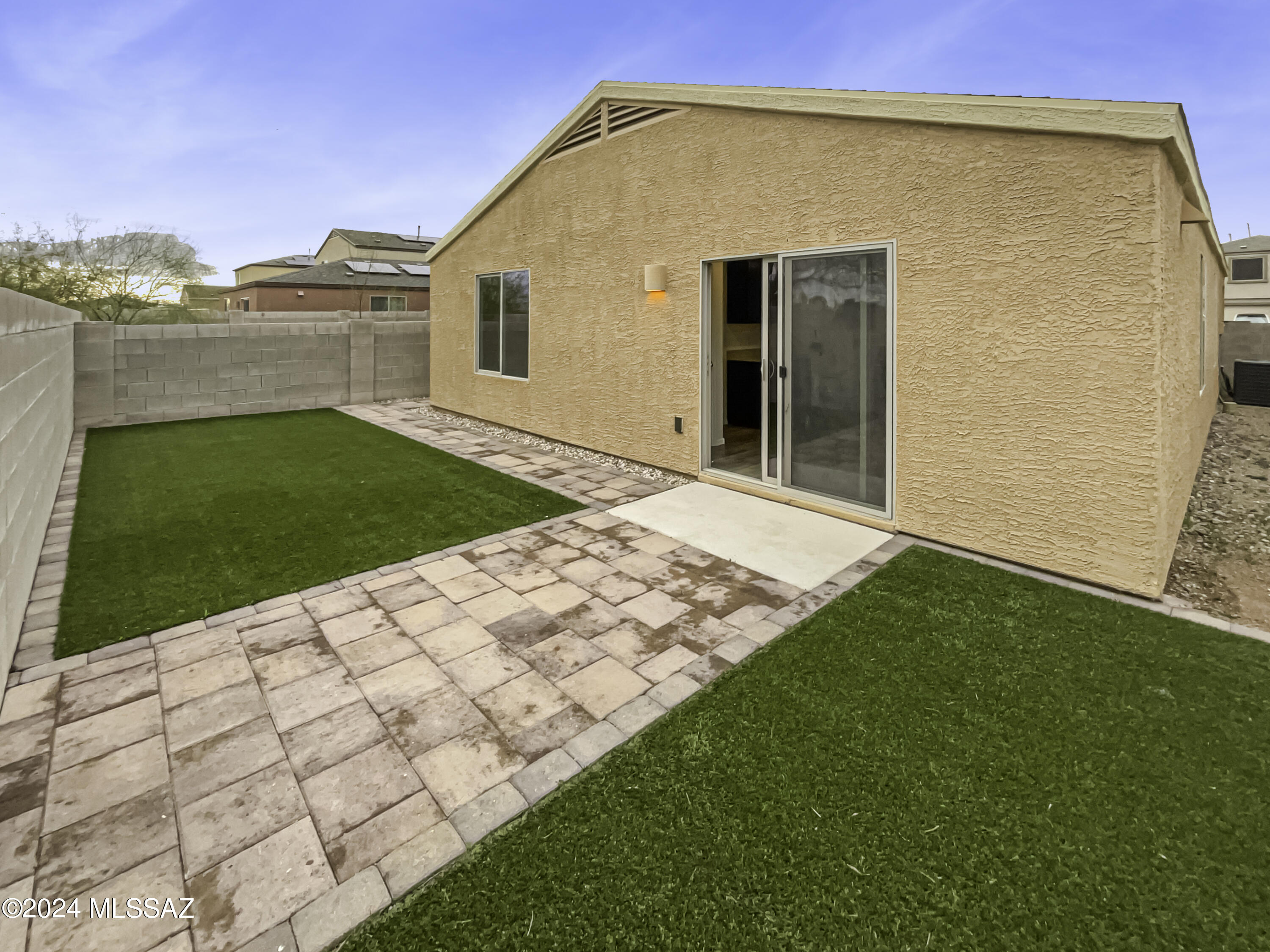 Cantera - Residential