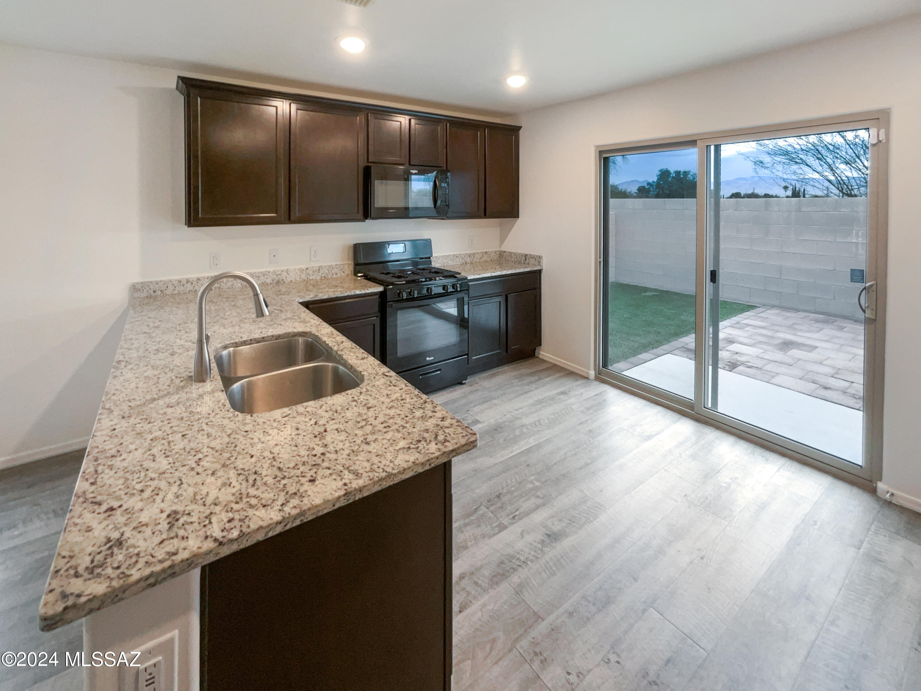 Cantera - Residential