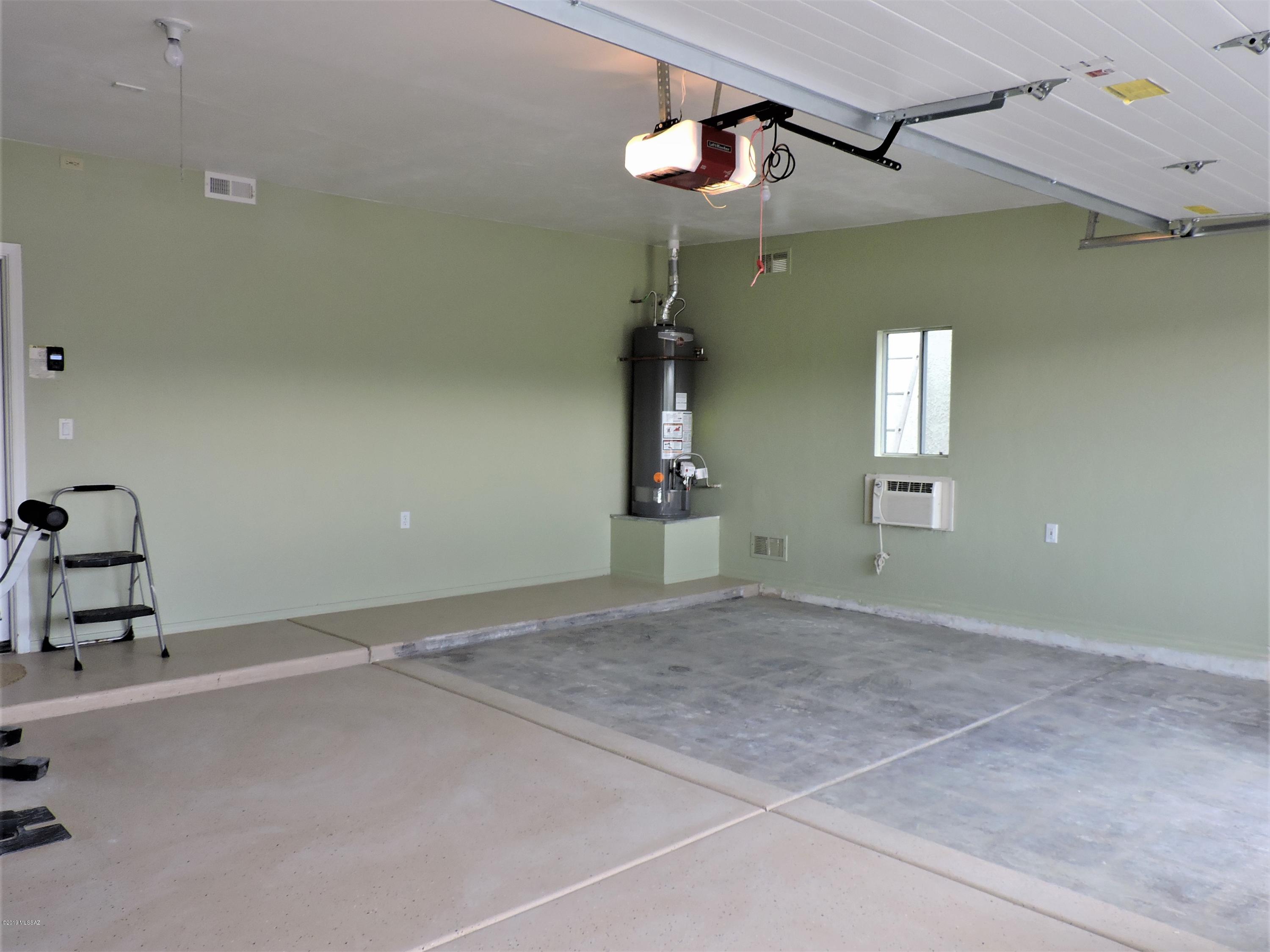 Rio Rico Villas 14 - Residential