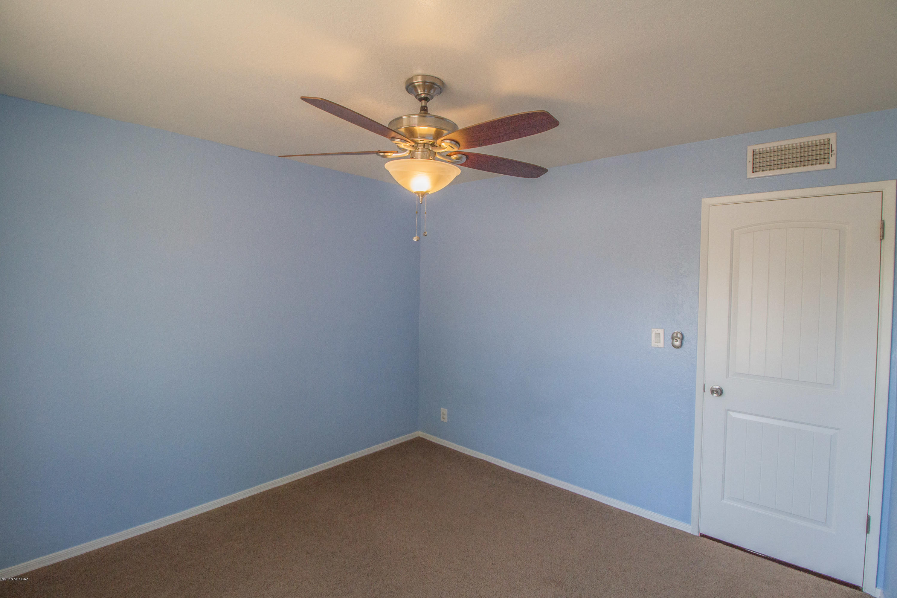Sherwood Village Terrace (547-571) - Residential