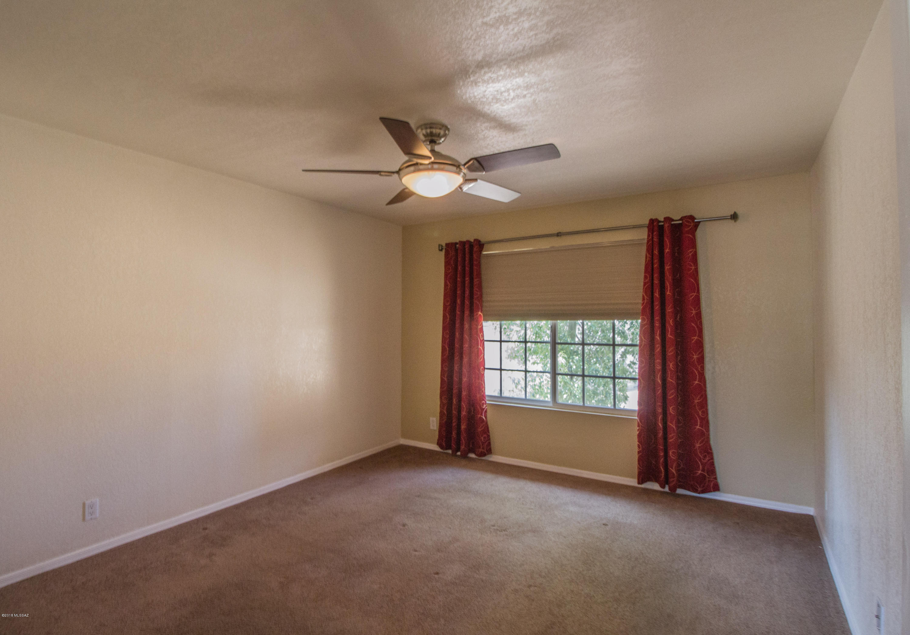 Sherwood Village Terrace (547-571) - Residential