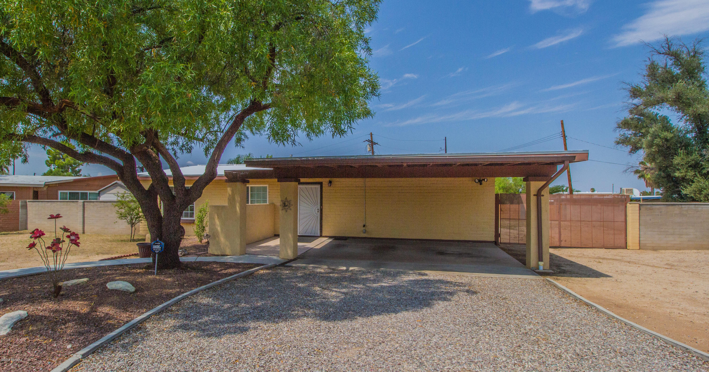 Sherwood Village Terrace (547-571) - Residential