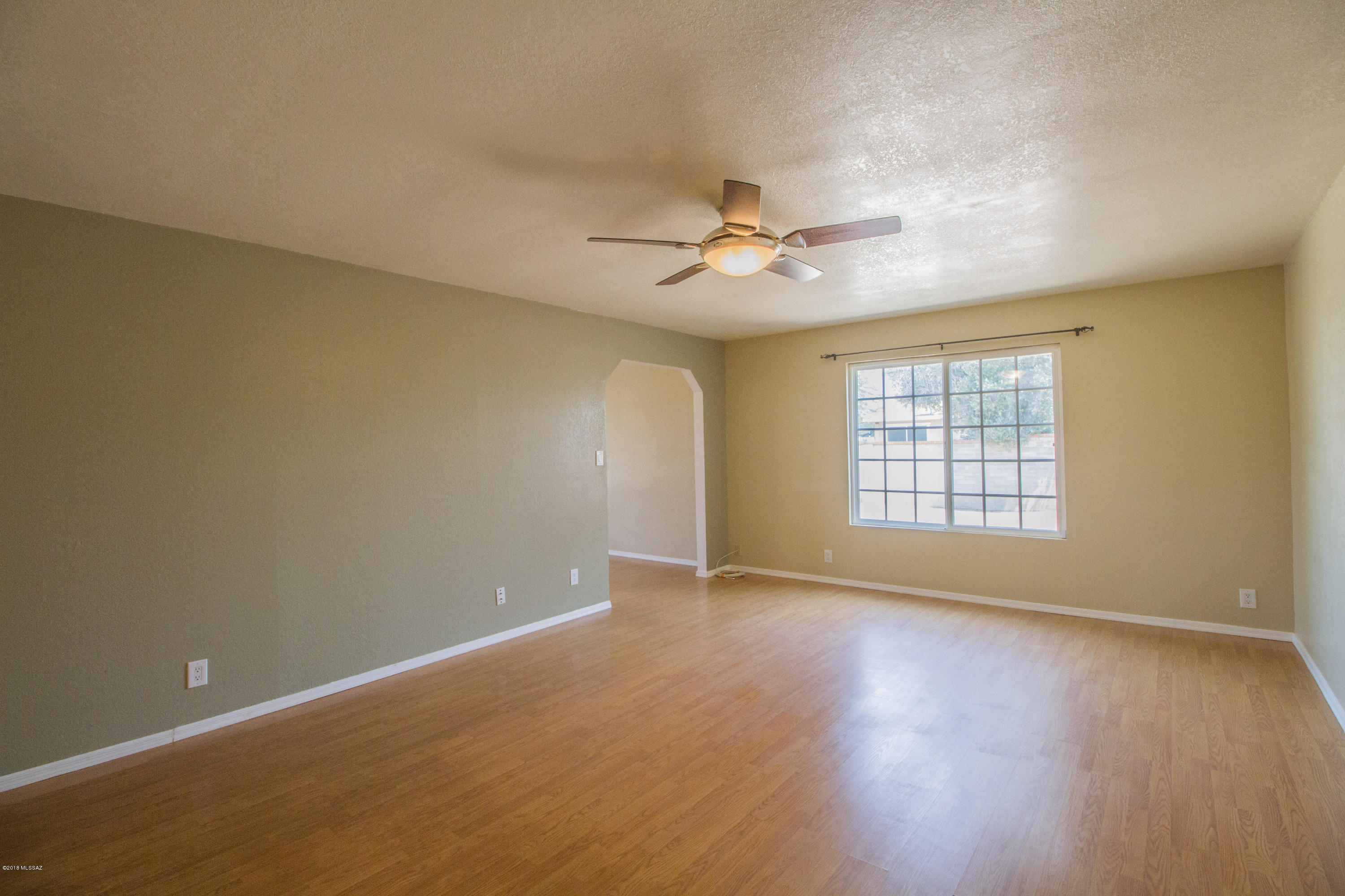 Sherwood Village Terrace (547-571) - Residential