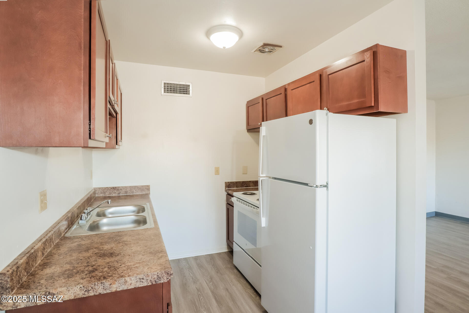 Hedrick Acreage NO. 1 - Residential Lease
