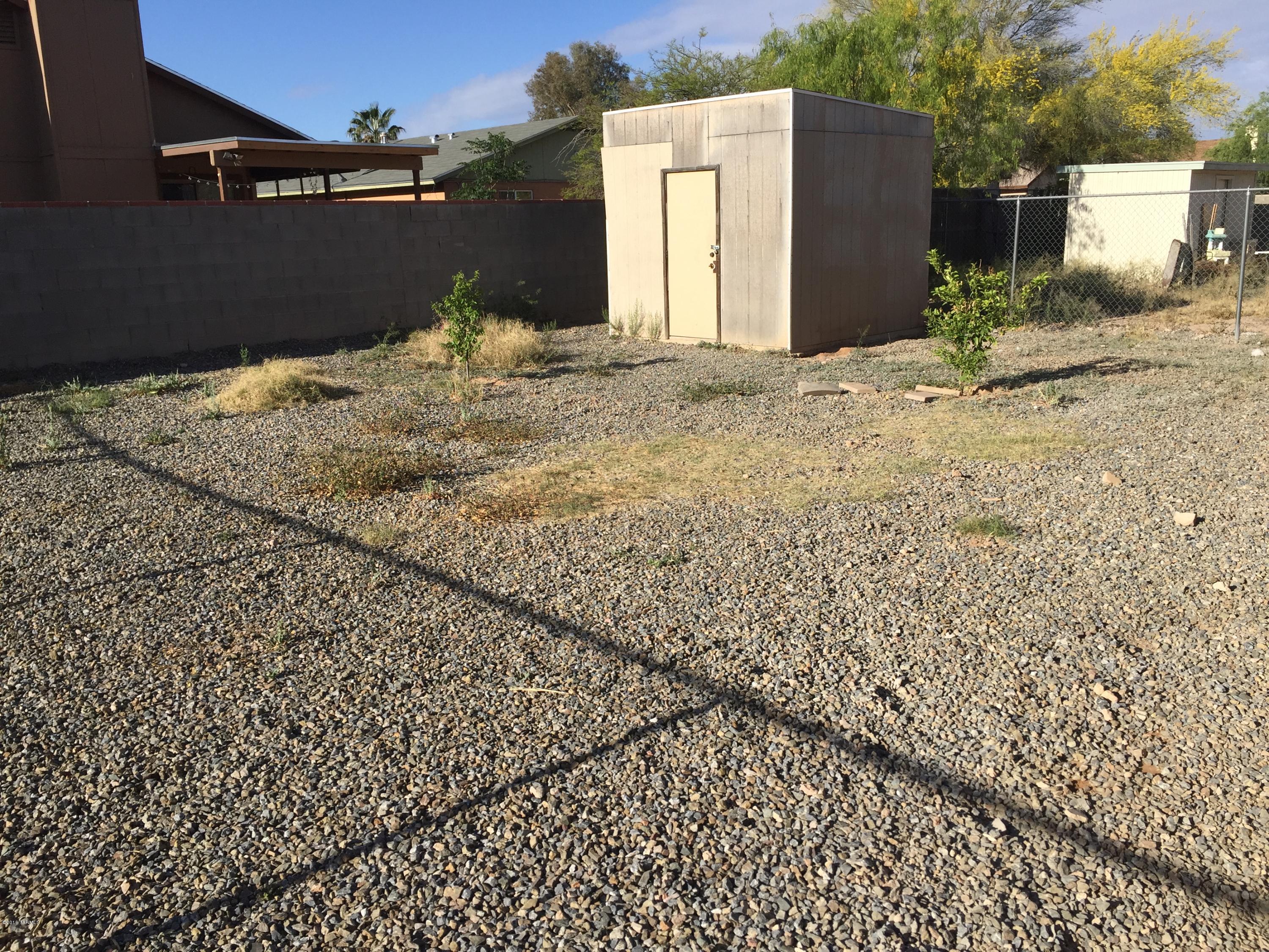 Los Olivos Est II (25-84) - Residential Lease