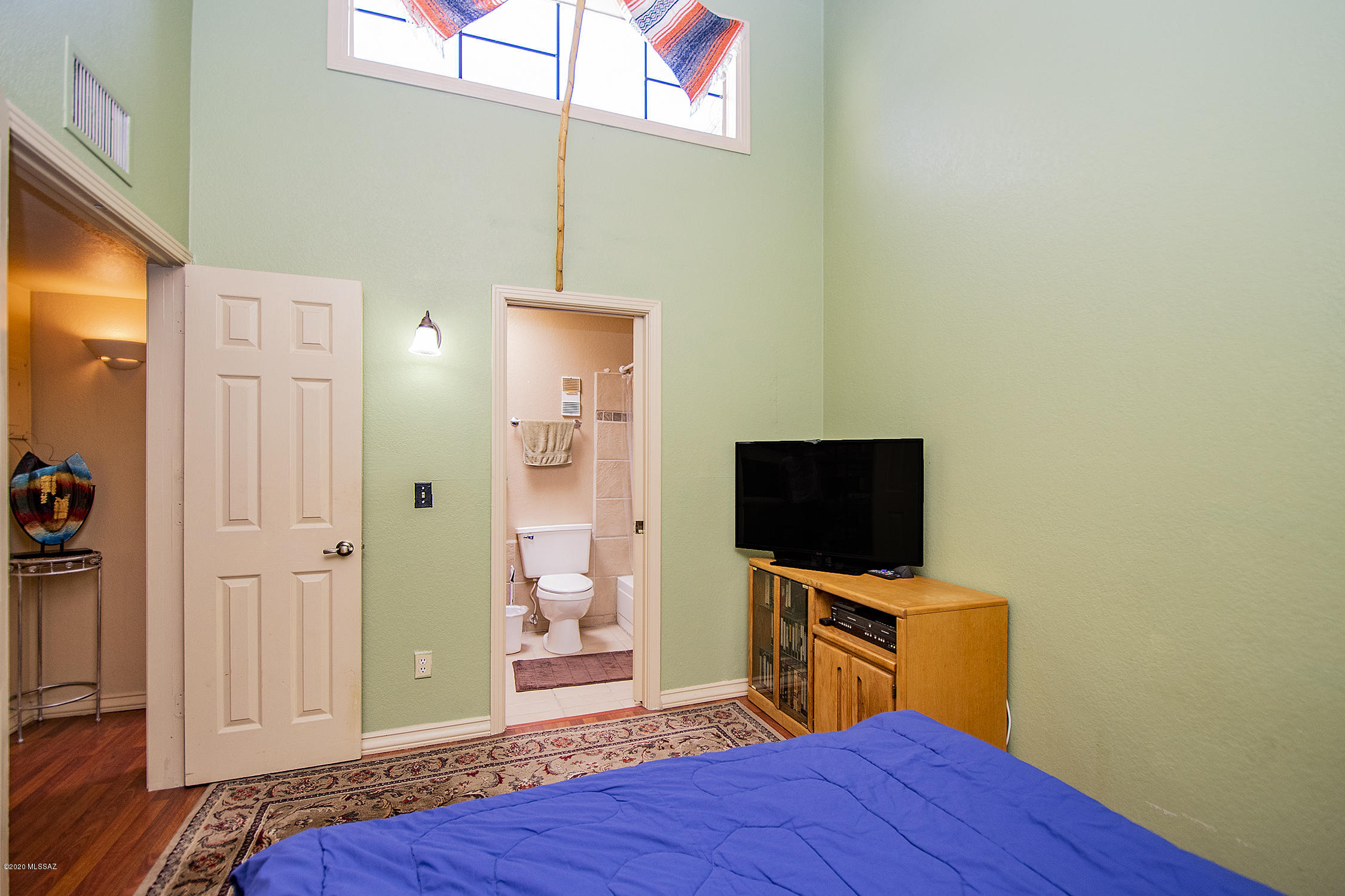 Las Casas Bellas Condo (1-44) - Residential