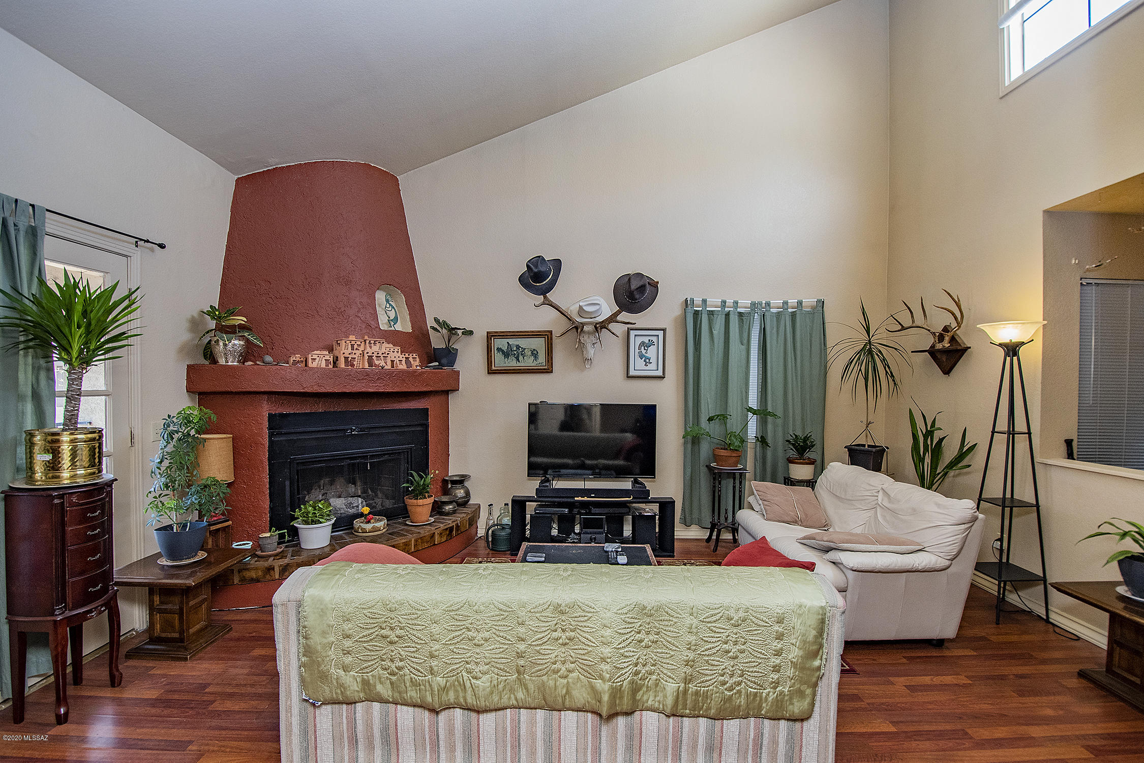 Las Casas Bellas Condo (1-44) - Residential