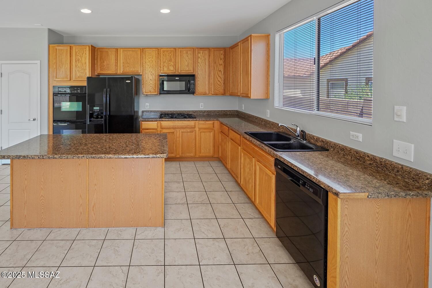 Presidio Del Cielo II (426-663) - Residential Lease