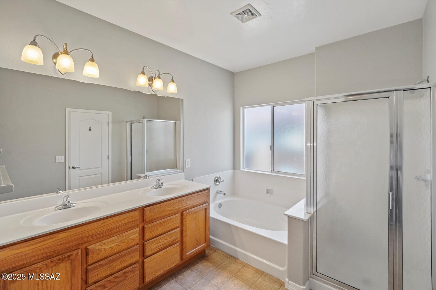 Presidio Del Cielo II (426-663) - Residential Lease