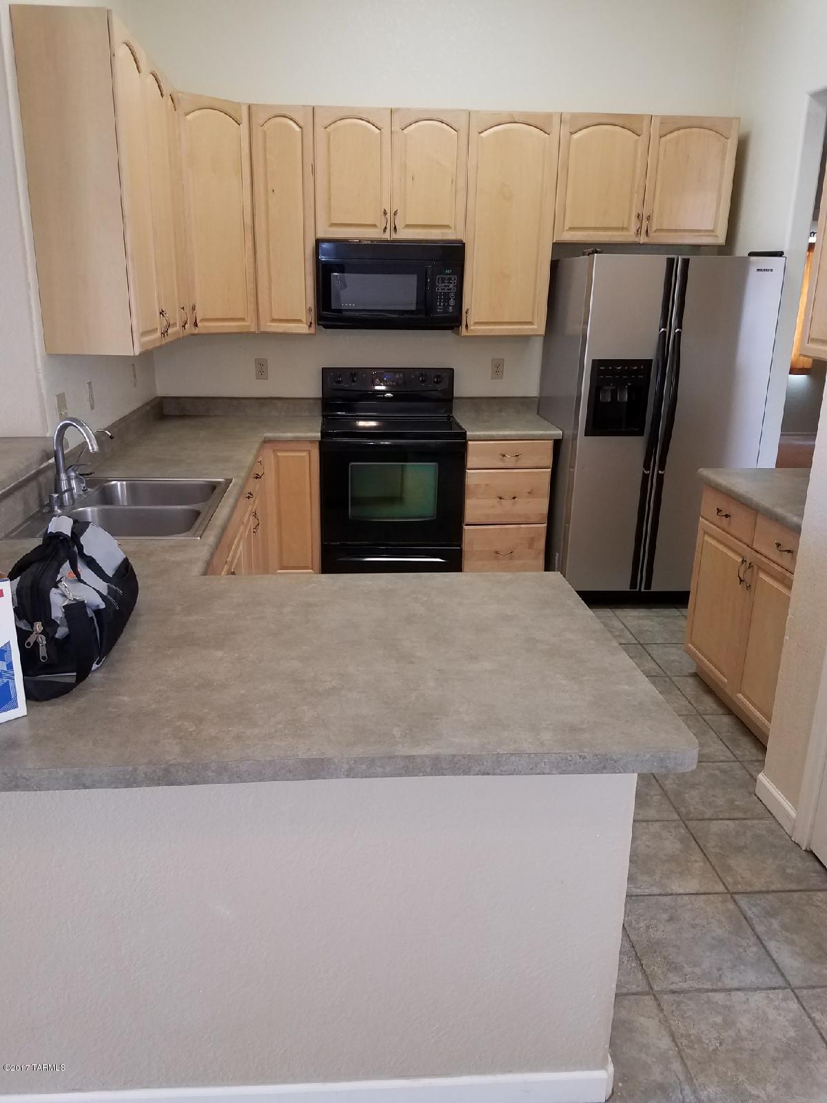 Wilmot Vista (1-101) - Residential Lease
