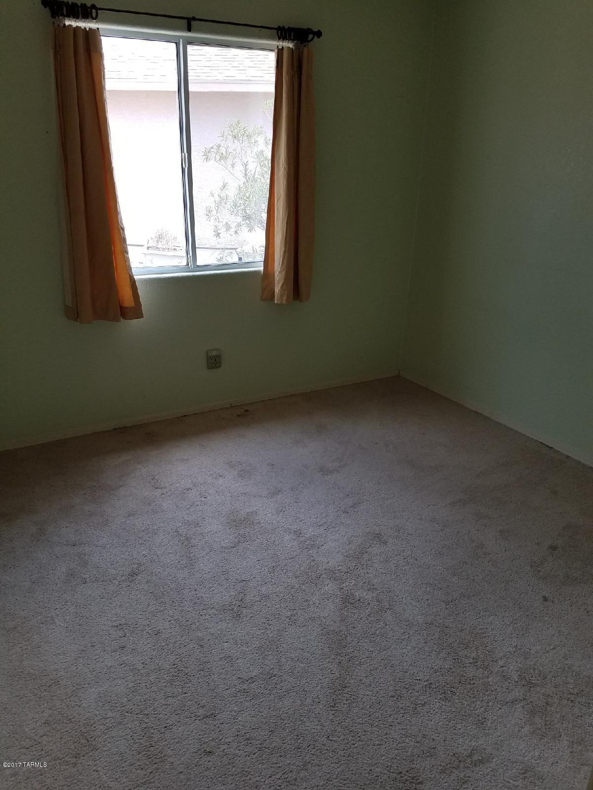 Wilmot Vista (1-101) - Residential Lease
