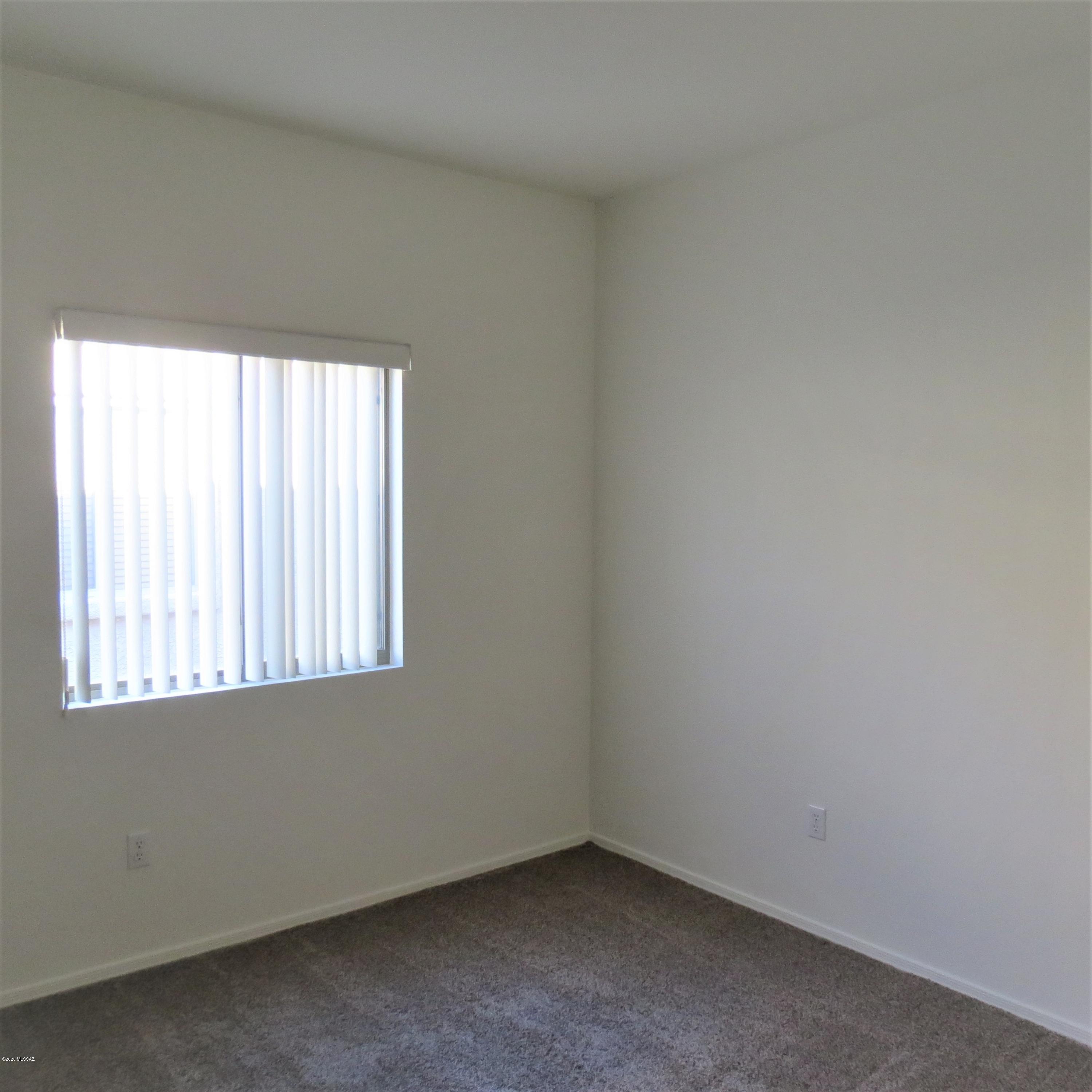 Continental Reserve Blk. 7 & 8 (1-82) - Residential Lease