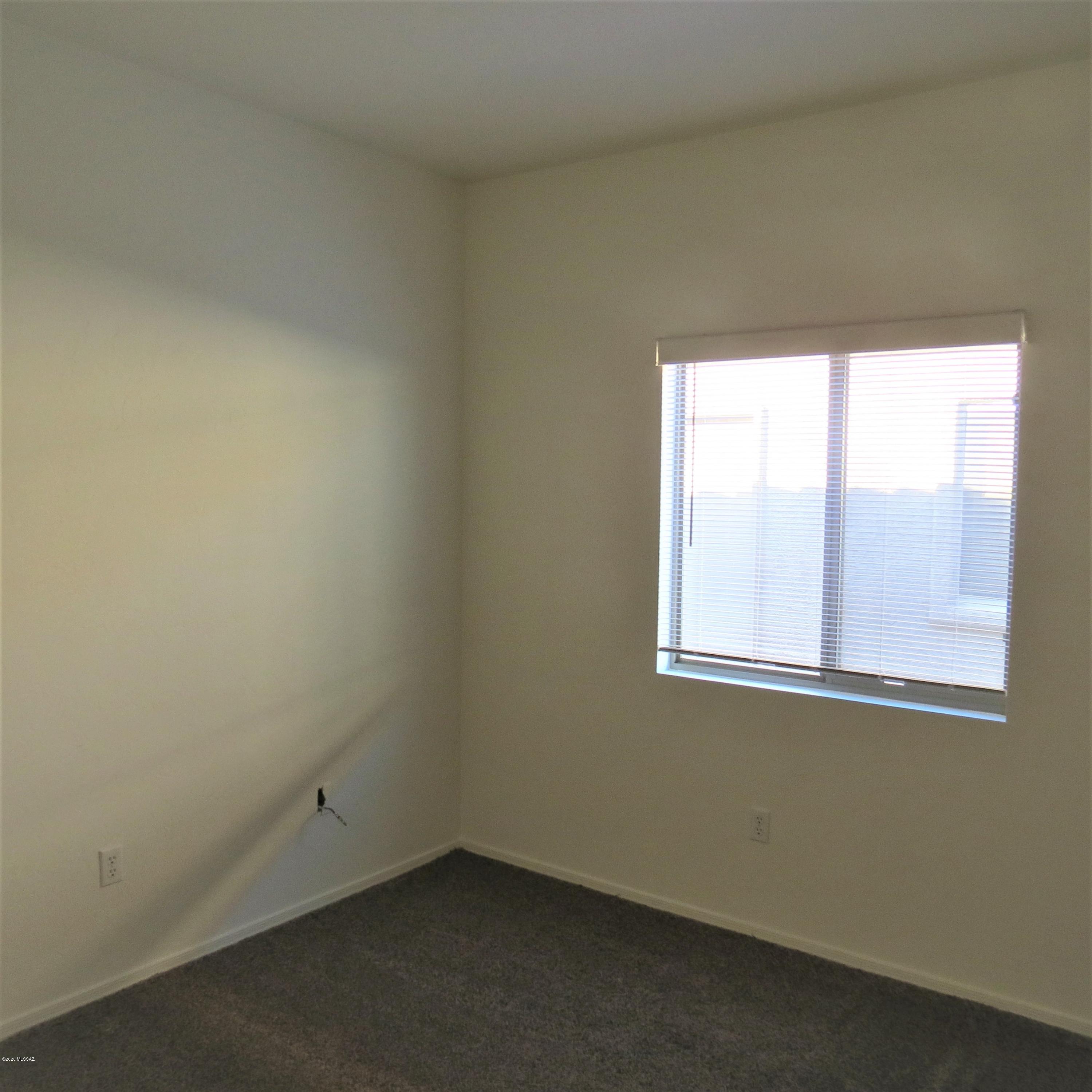 Continental Reserve Blk. 7 & 8 (1-82) - Residential Lease