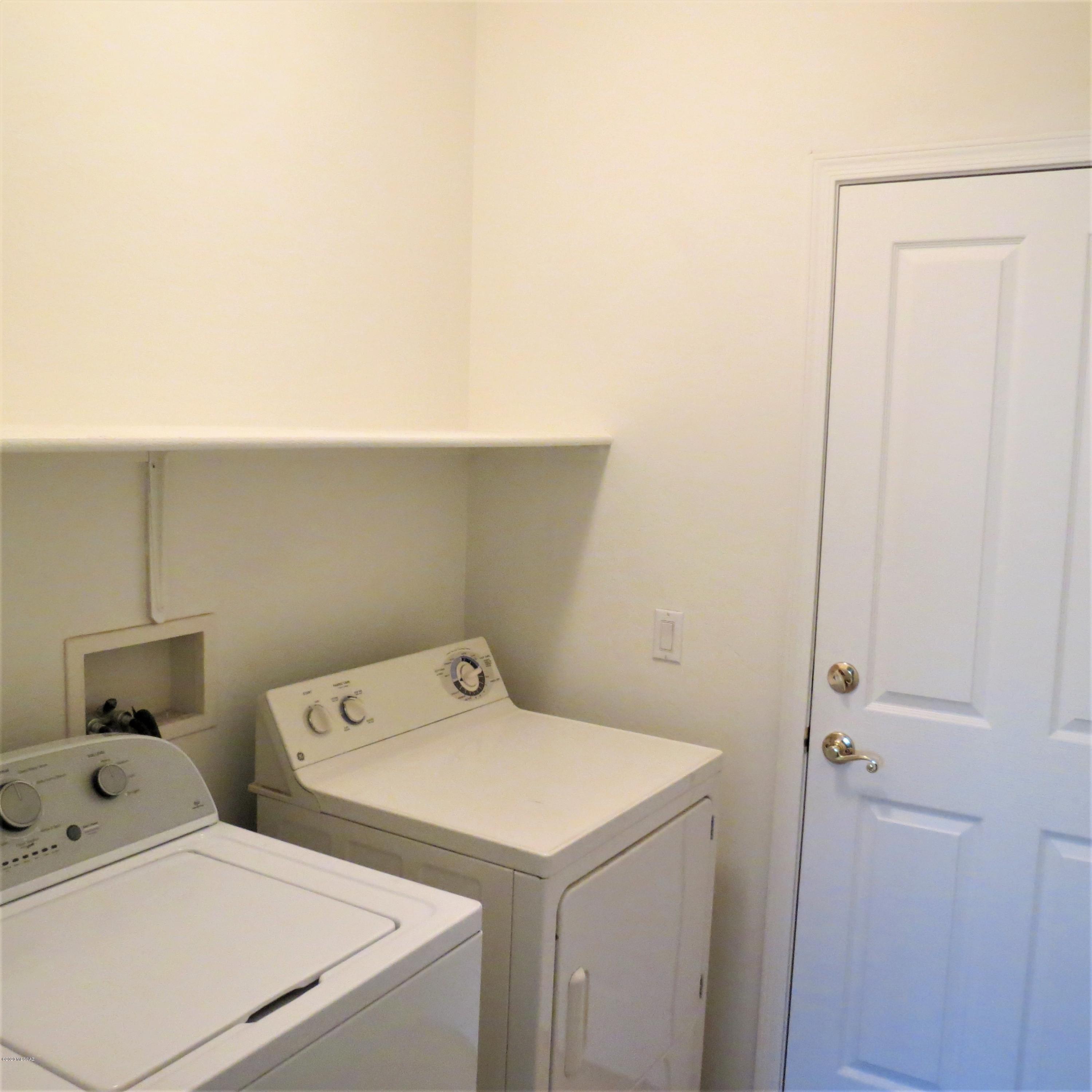 Continental Reserve Blk. 7 & 8 (1-82) - Residential Lease