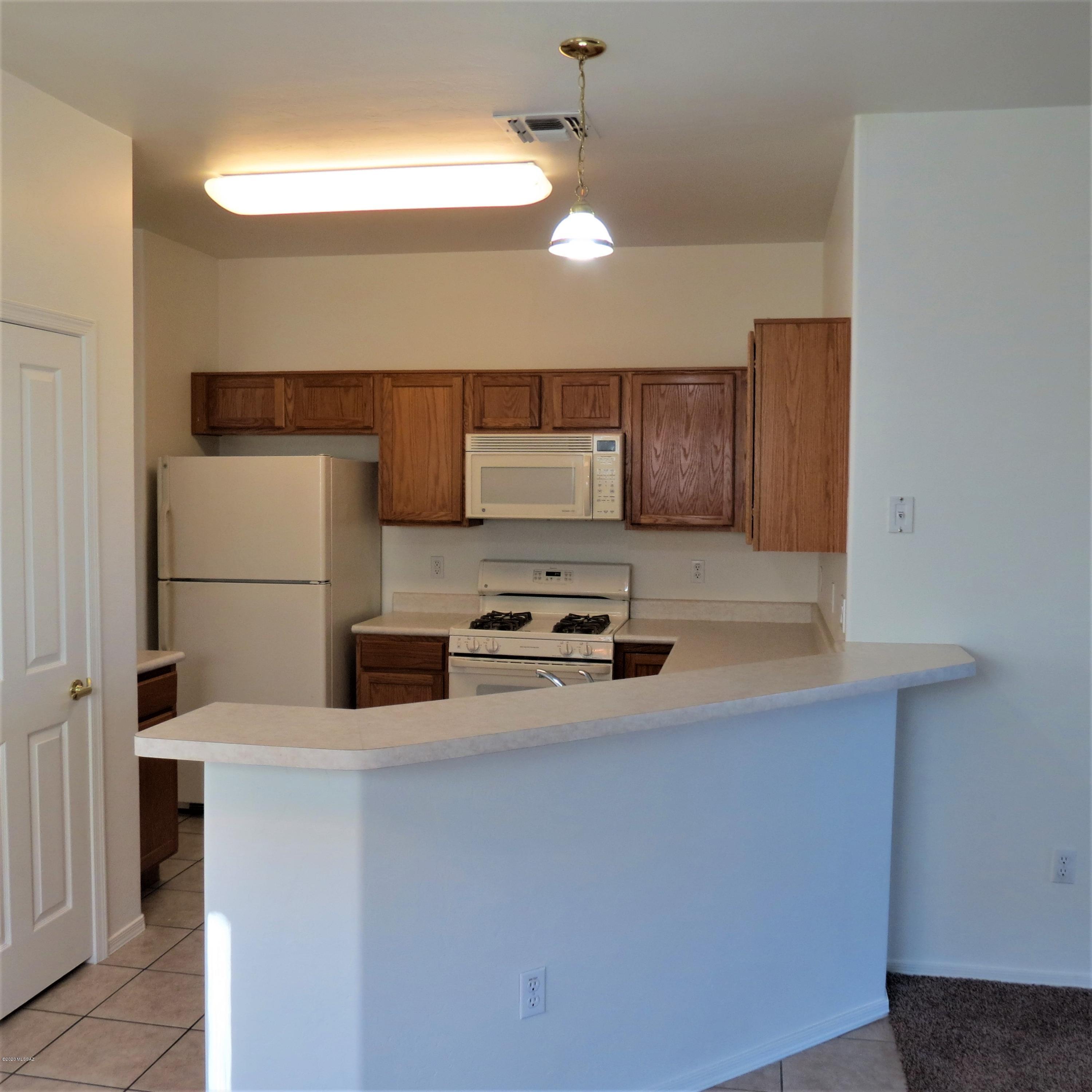 Continental Reserve Blk. 7 & 8 (1-82) - Residential Lease
