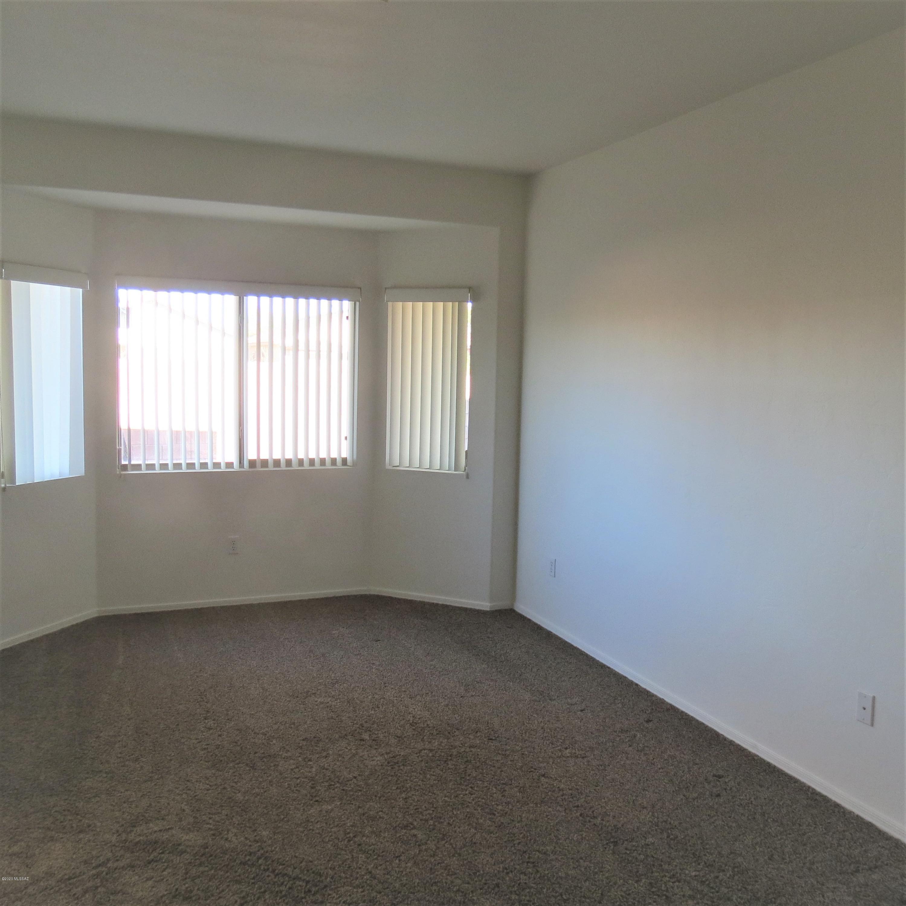 Continental Reserve Blk. 7 & 8 (1-82) - Residential Lease