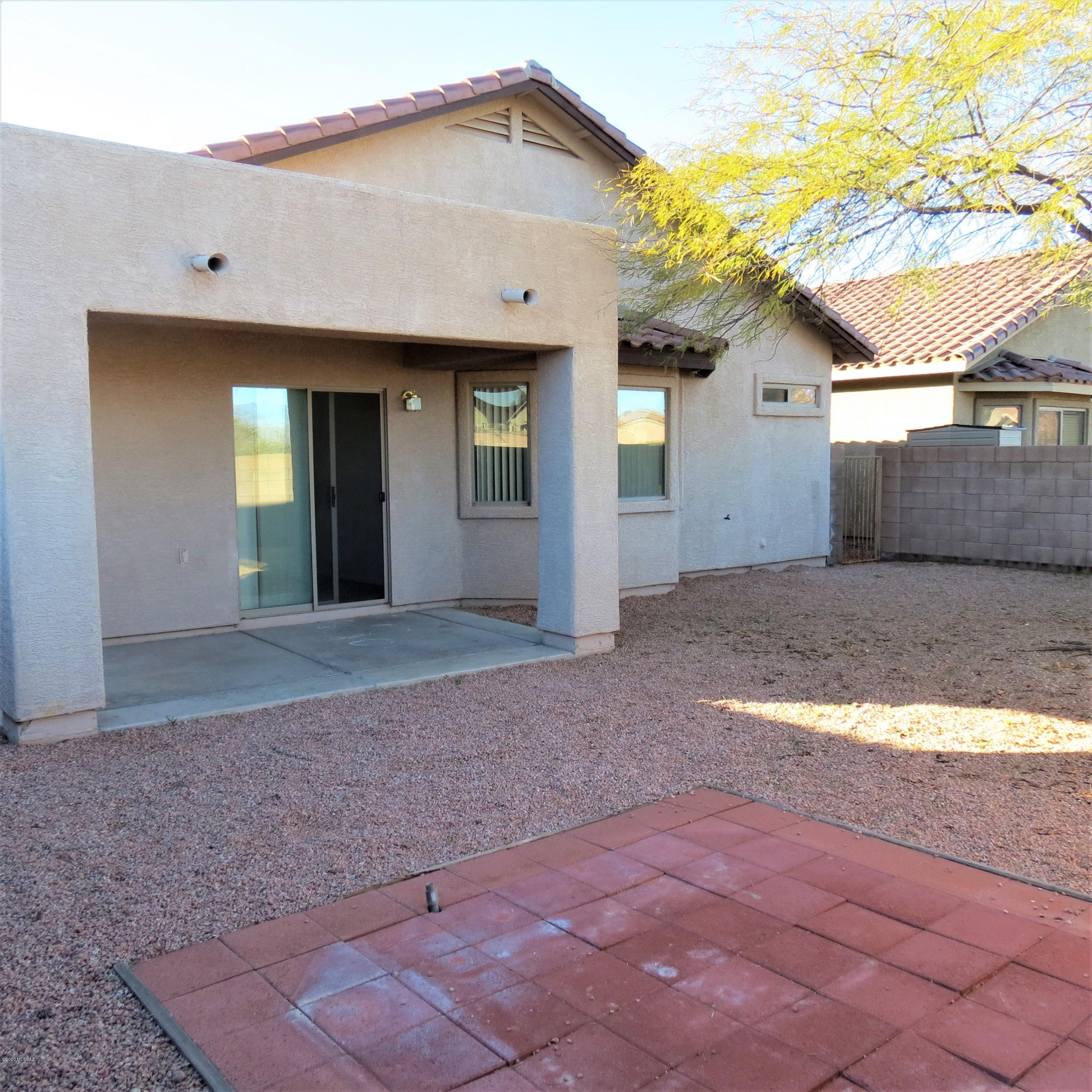 Continental Reserve Blk. 7 & 8 (1-82) - Residential Lease