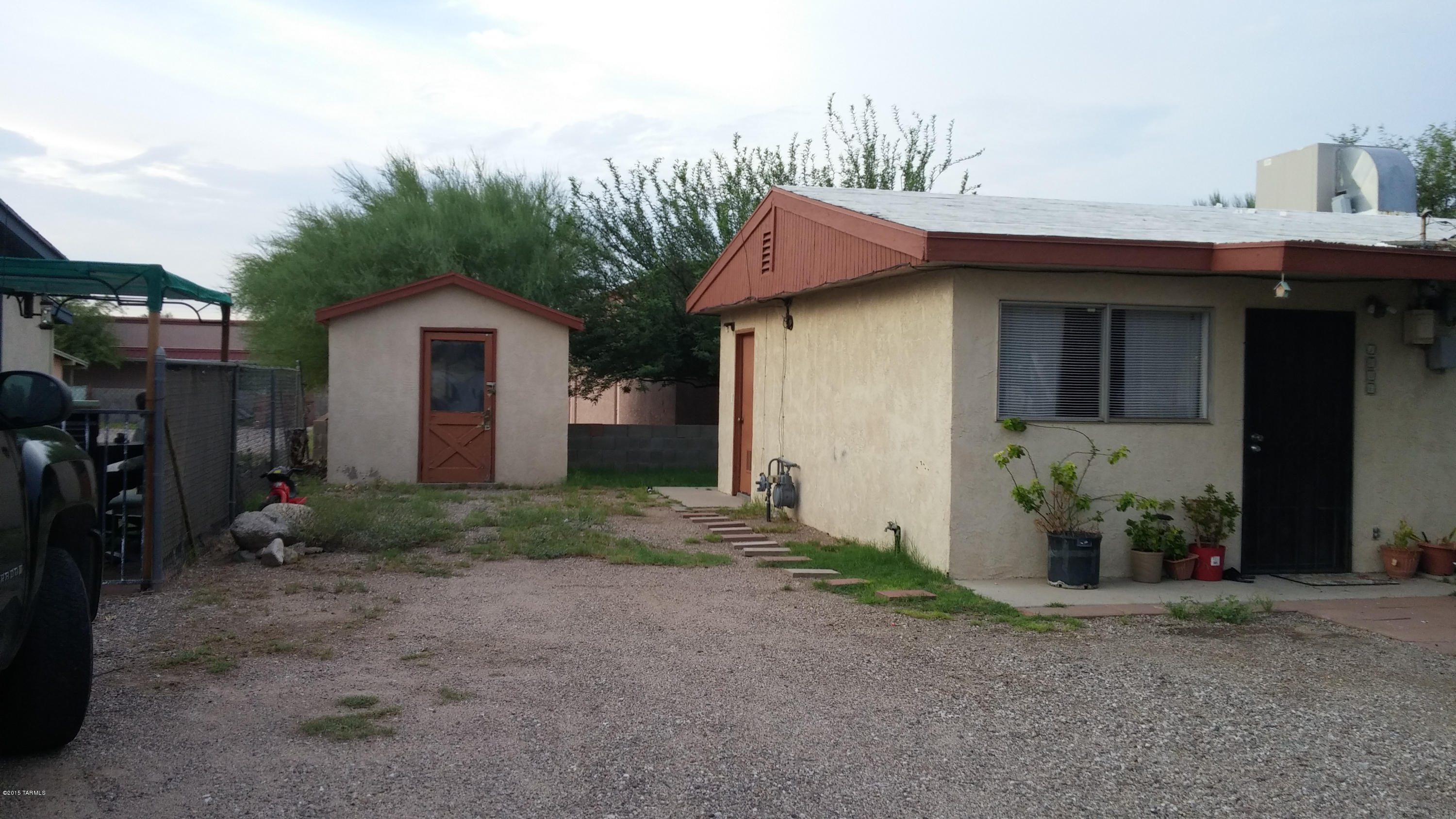 Unsubdivided - Residential Income