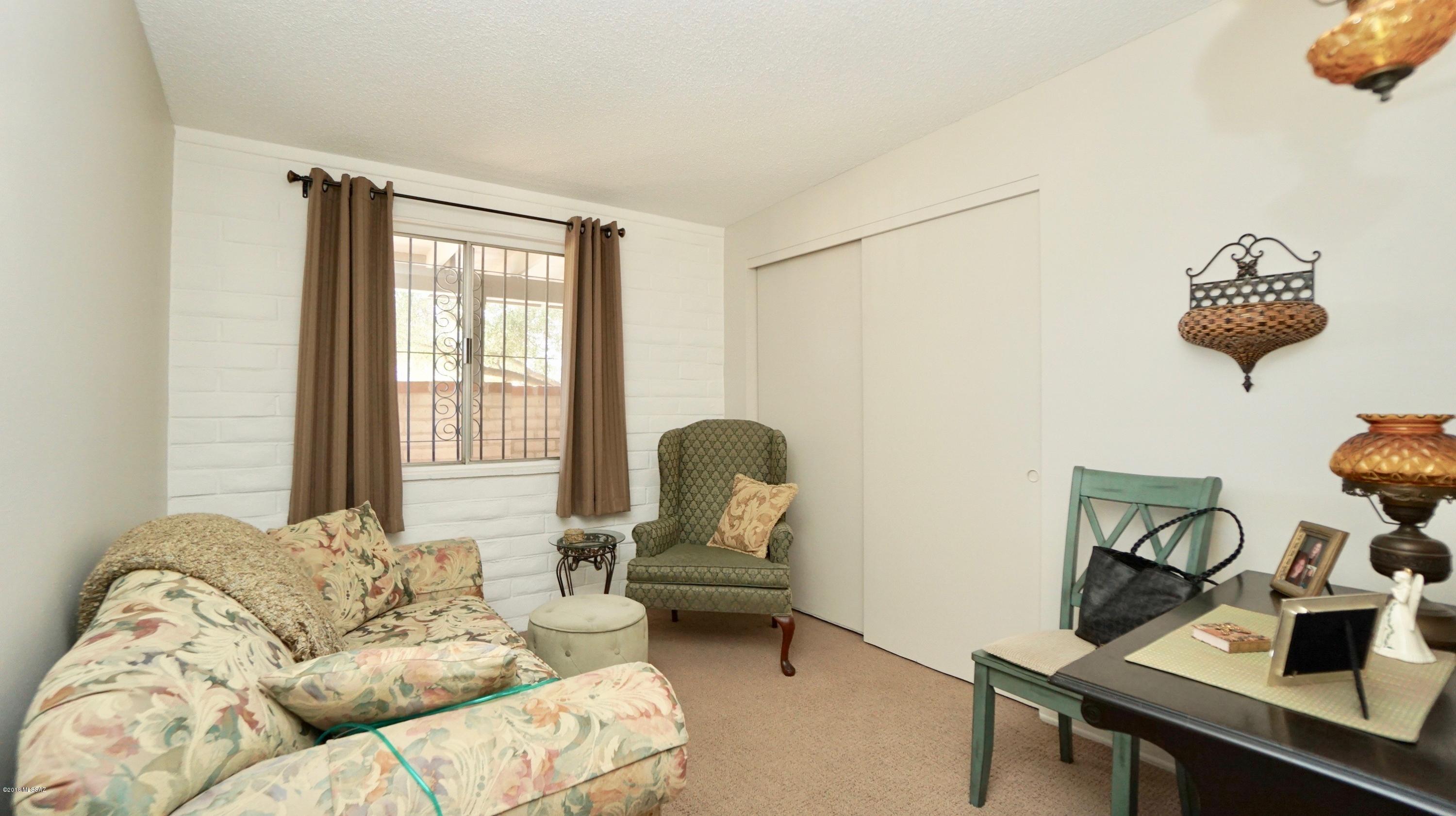 Valley View East (61-130) - Residential