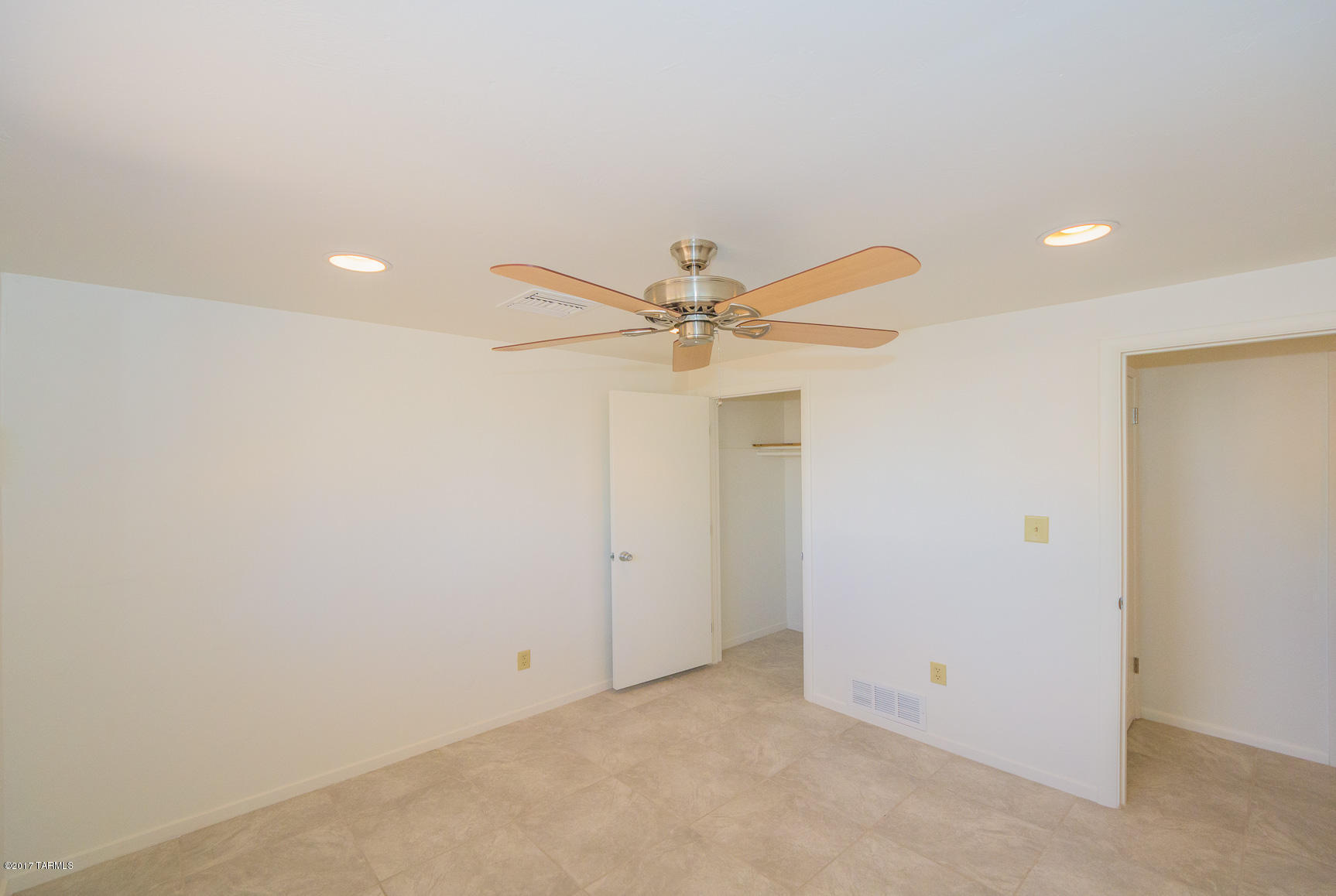 Fiesta Park - Residential