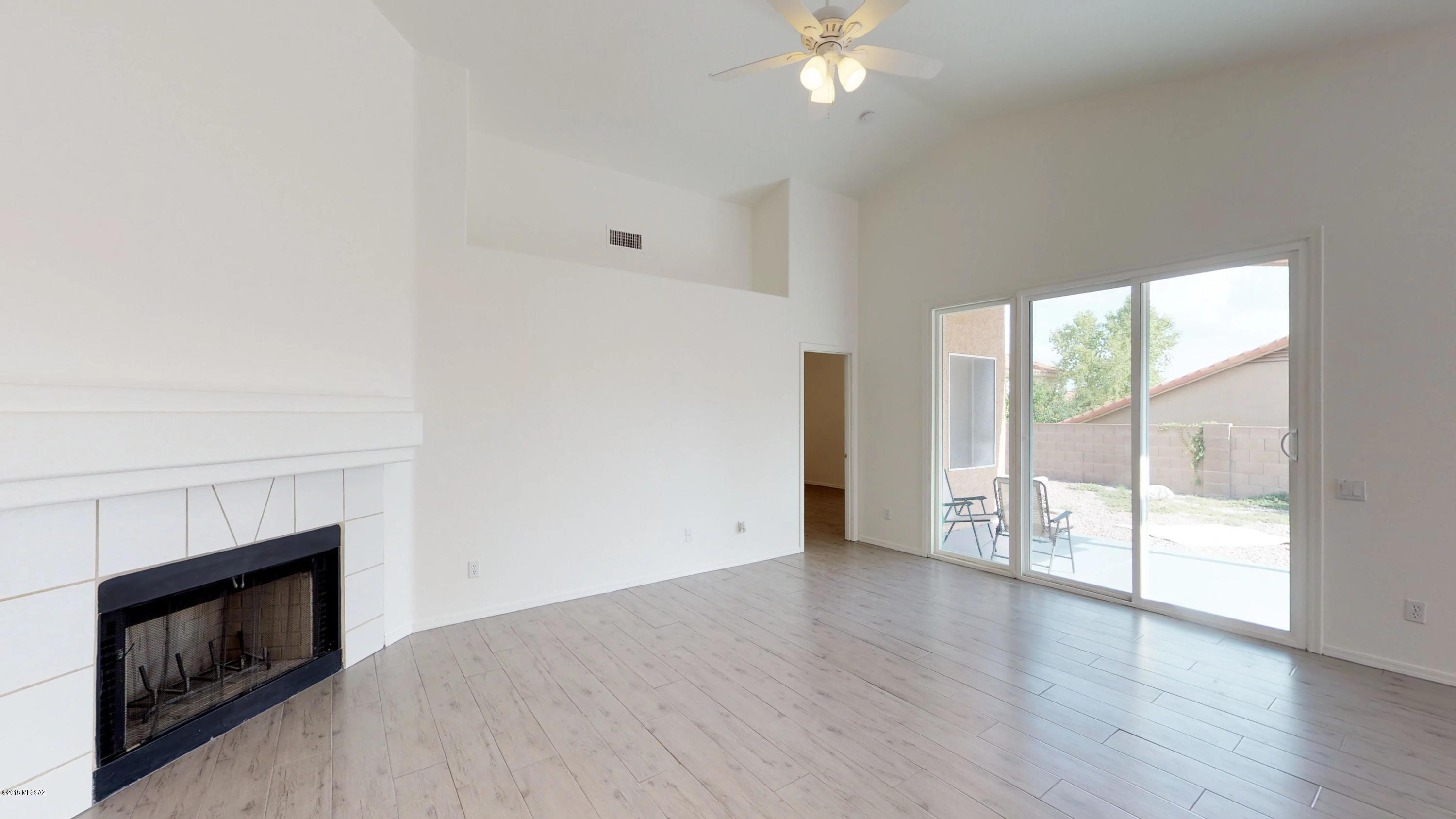 Encanto Canyon II (1-67) - Residential Lease