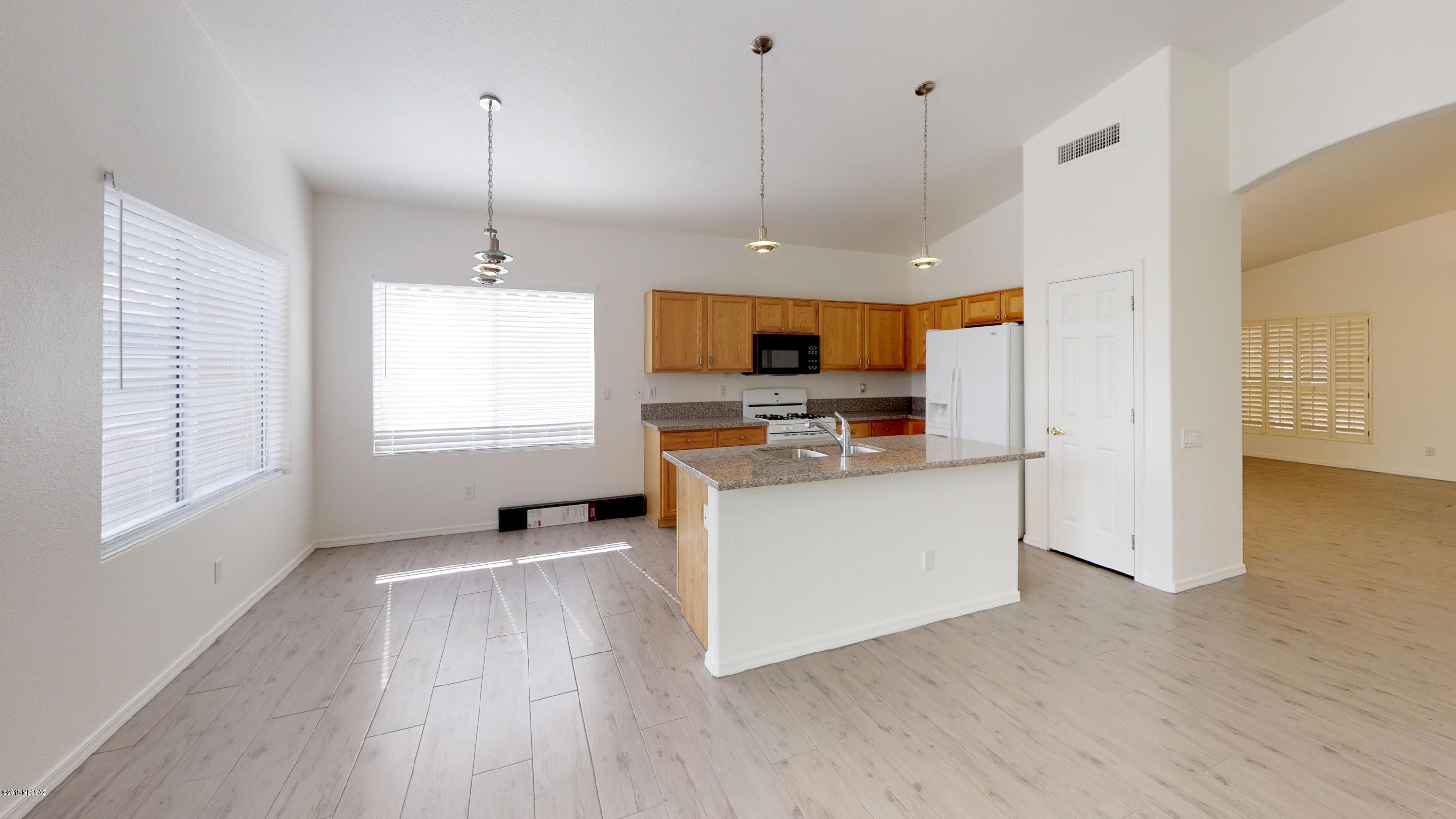 Encanto Canyon II (1-67) - Residential Lease