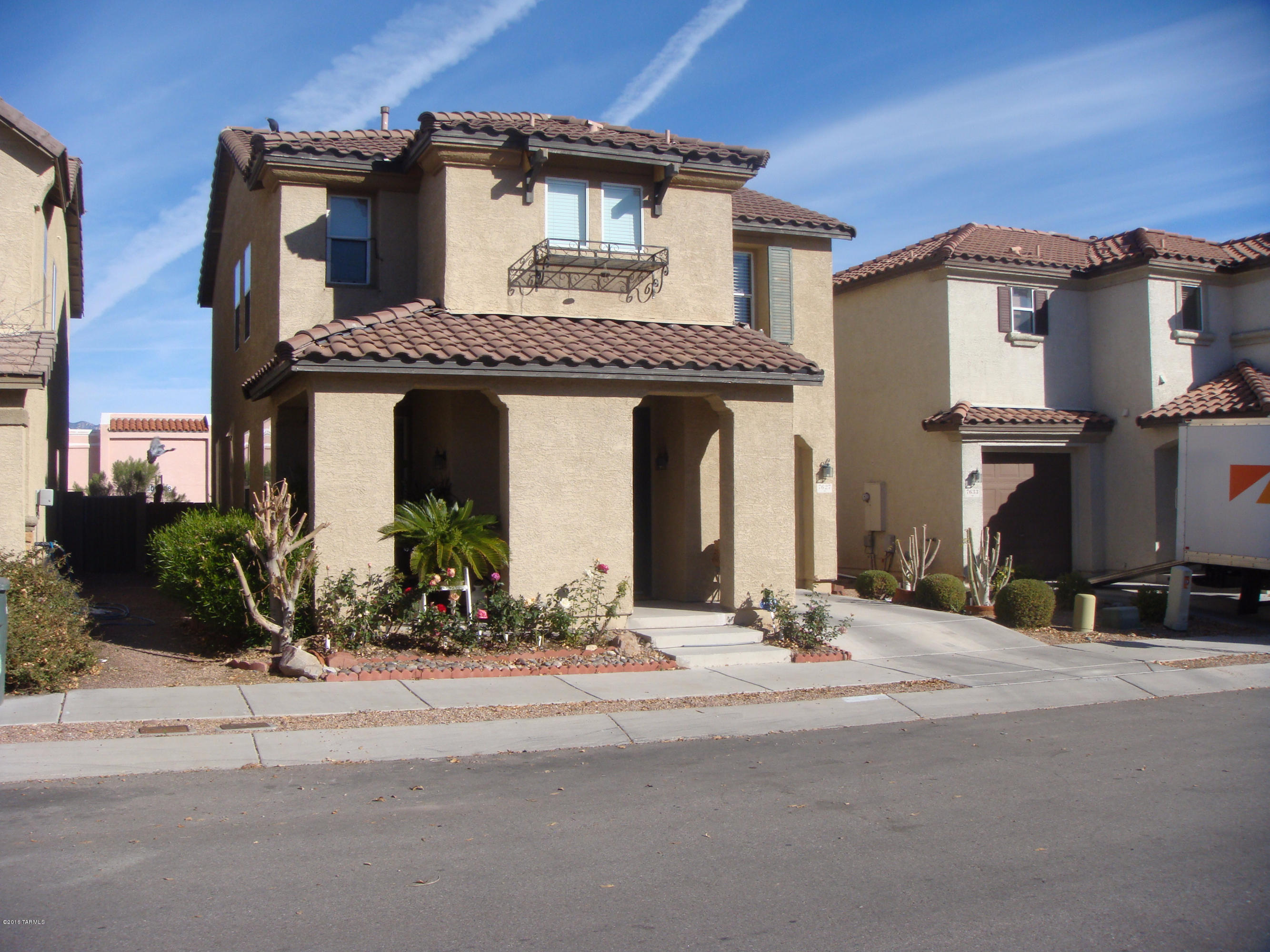 Pantano Overlook - Residential