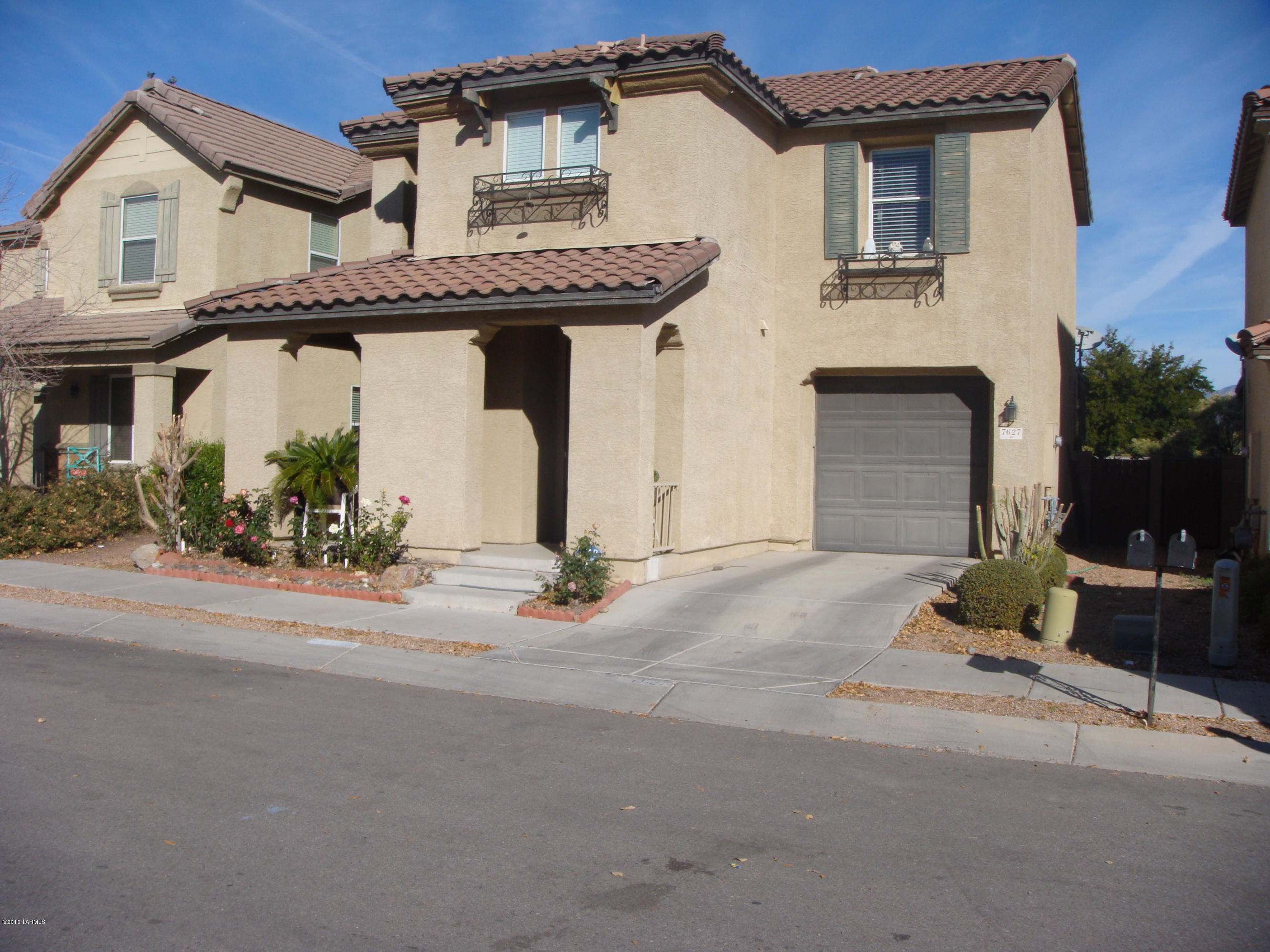 Pantano Overlook - Residential