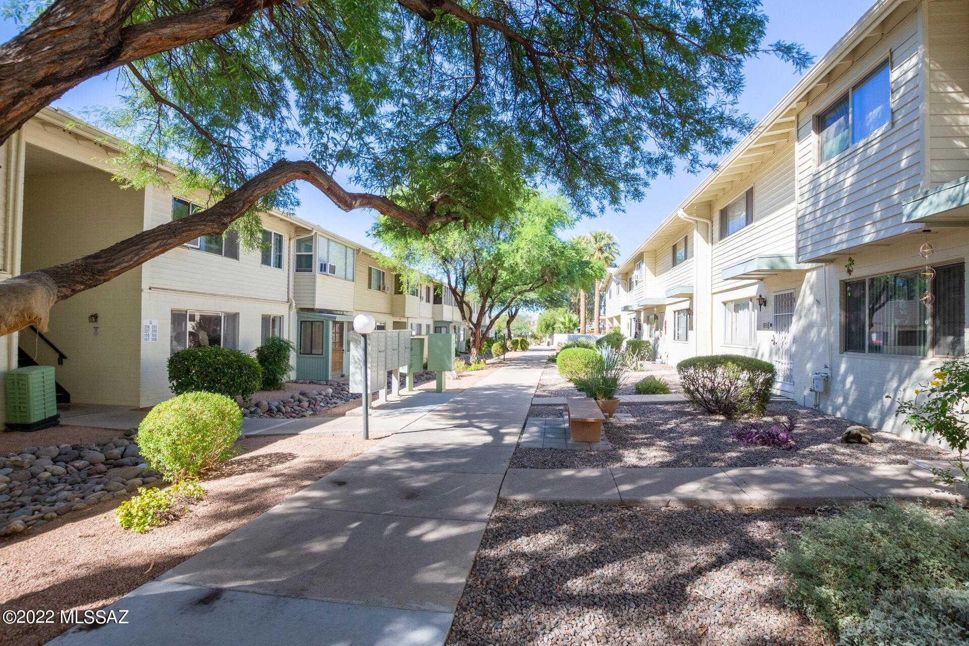 Sherwood Village Terrace (171-230) - Residential