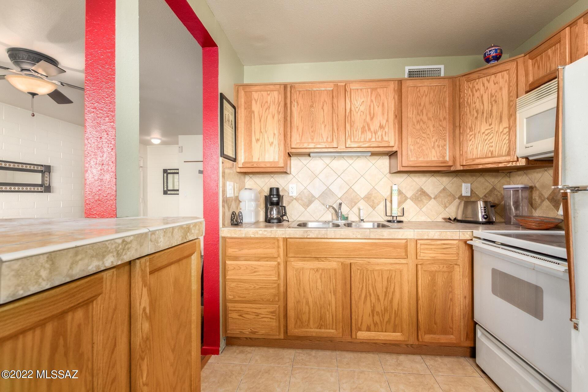 Sherwood Village Terrace (171-230) - Residential