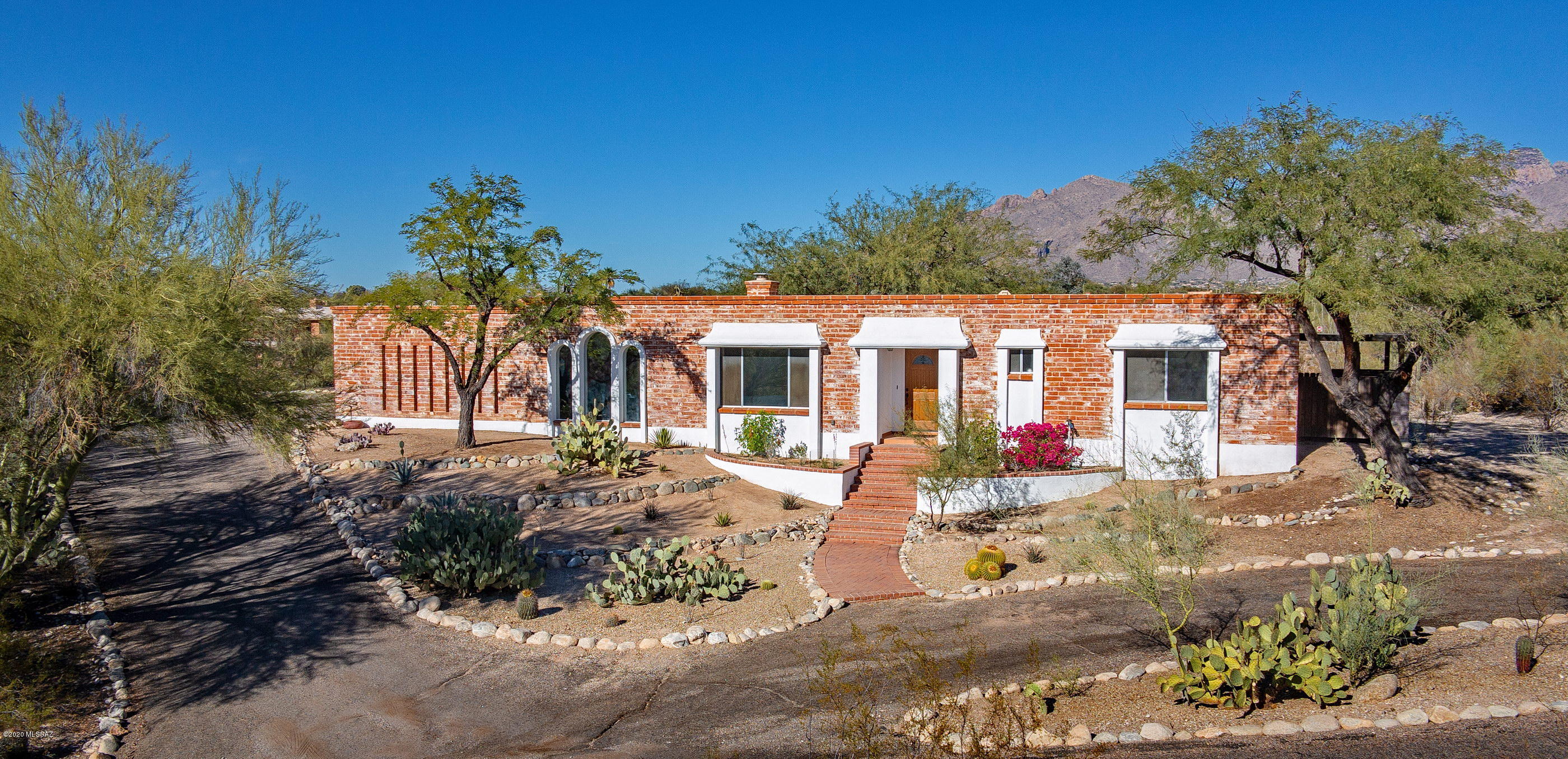 Catalina Foothills Estates NO. 7 - Residential