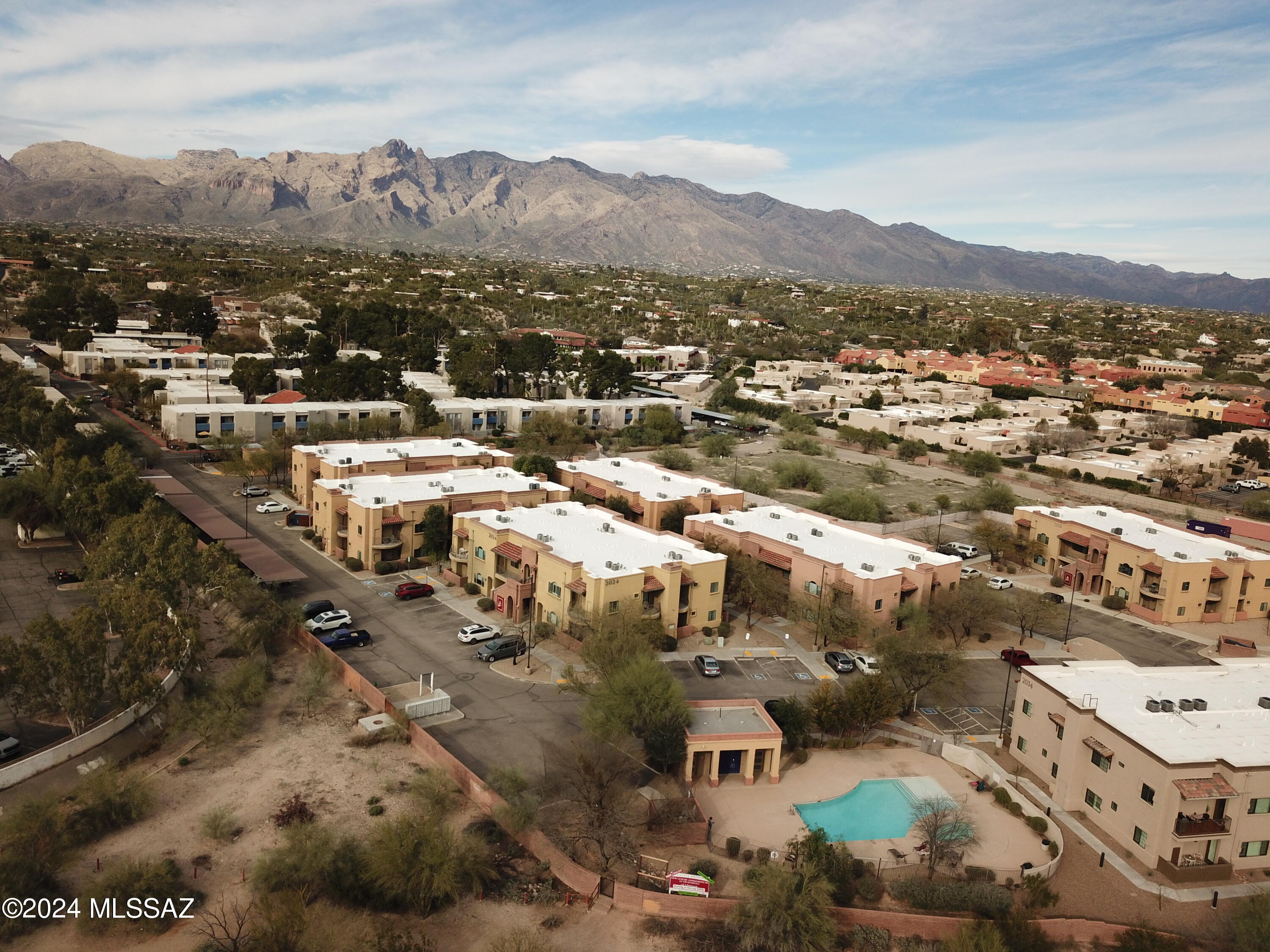 Placita Escondida Bldgs 18-20 Units 1-204 - Residential