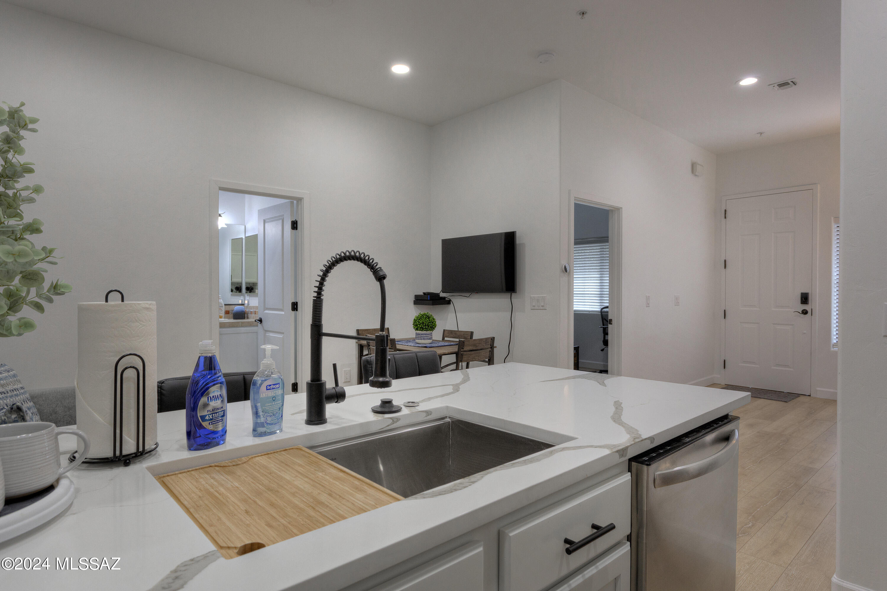 Placita Escondida Bldgs 18-20 Units 1-204 - Residential