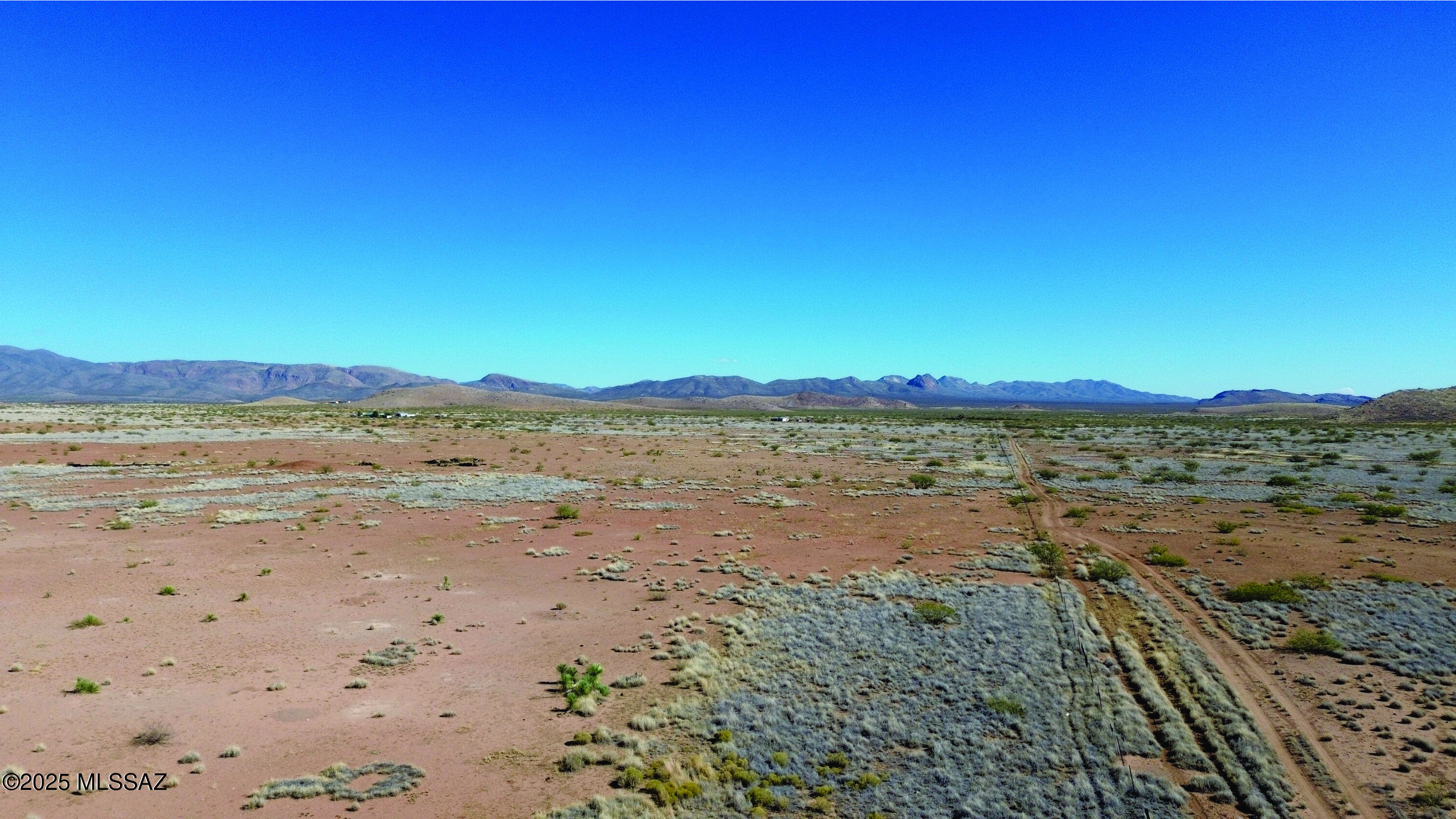 Beautiful RU4 property. Flat with great views. Ready for you to build on and bring your livestock.